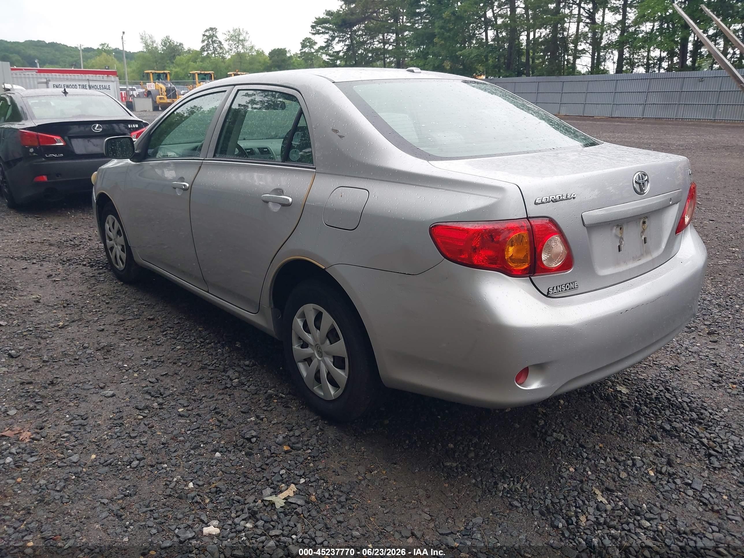 2010 Toyota Corolla Le Серебряный vin: 2T1BU4EE2AC302602