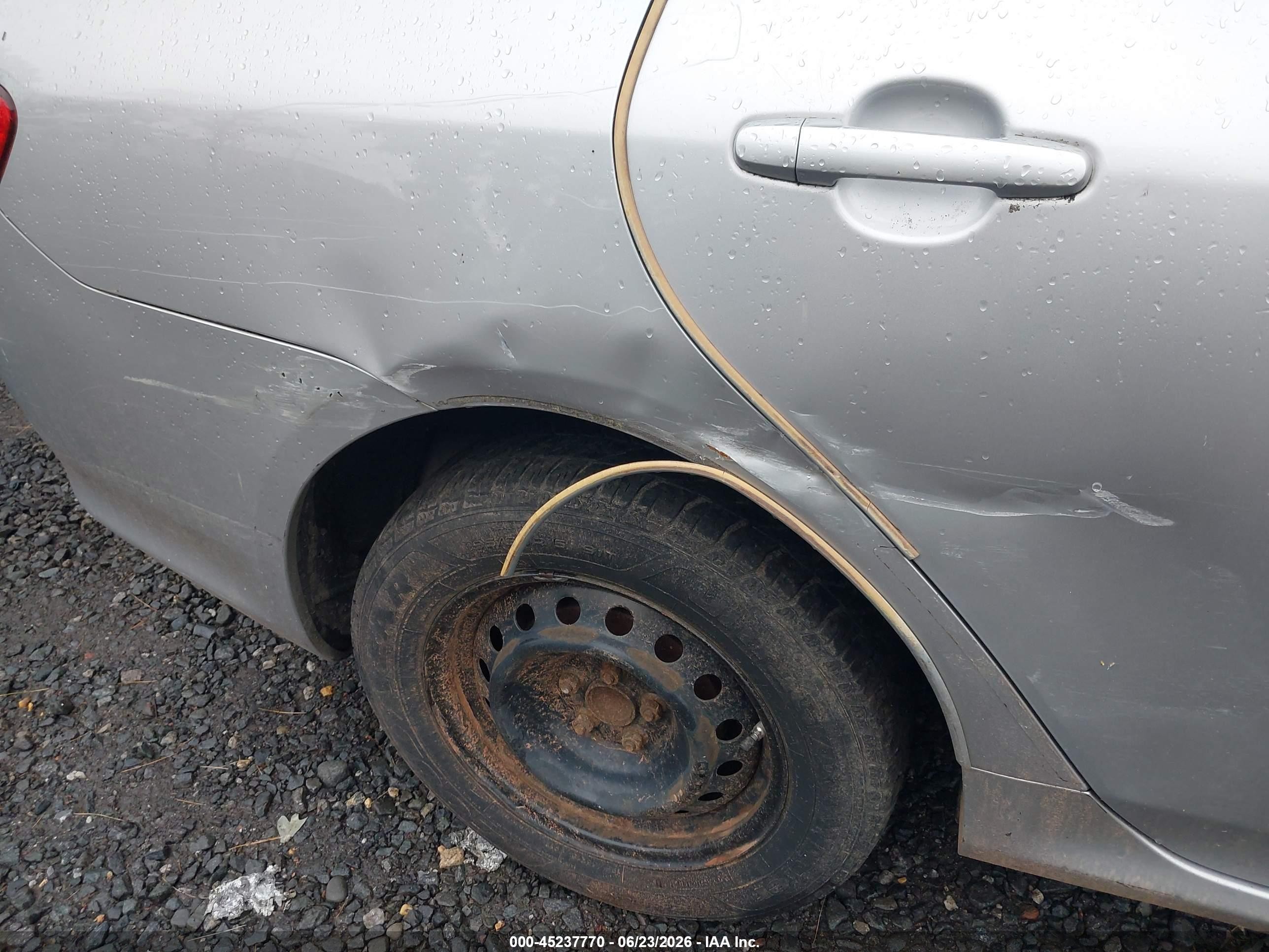 2010 Toyota Corolla Le Серебряный vin: 2T1BU4EE2AC302602