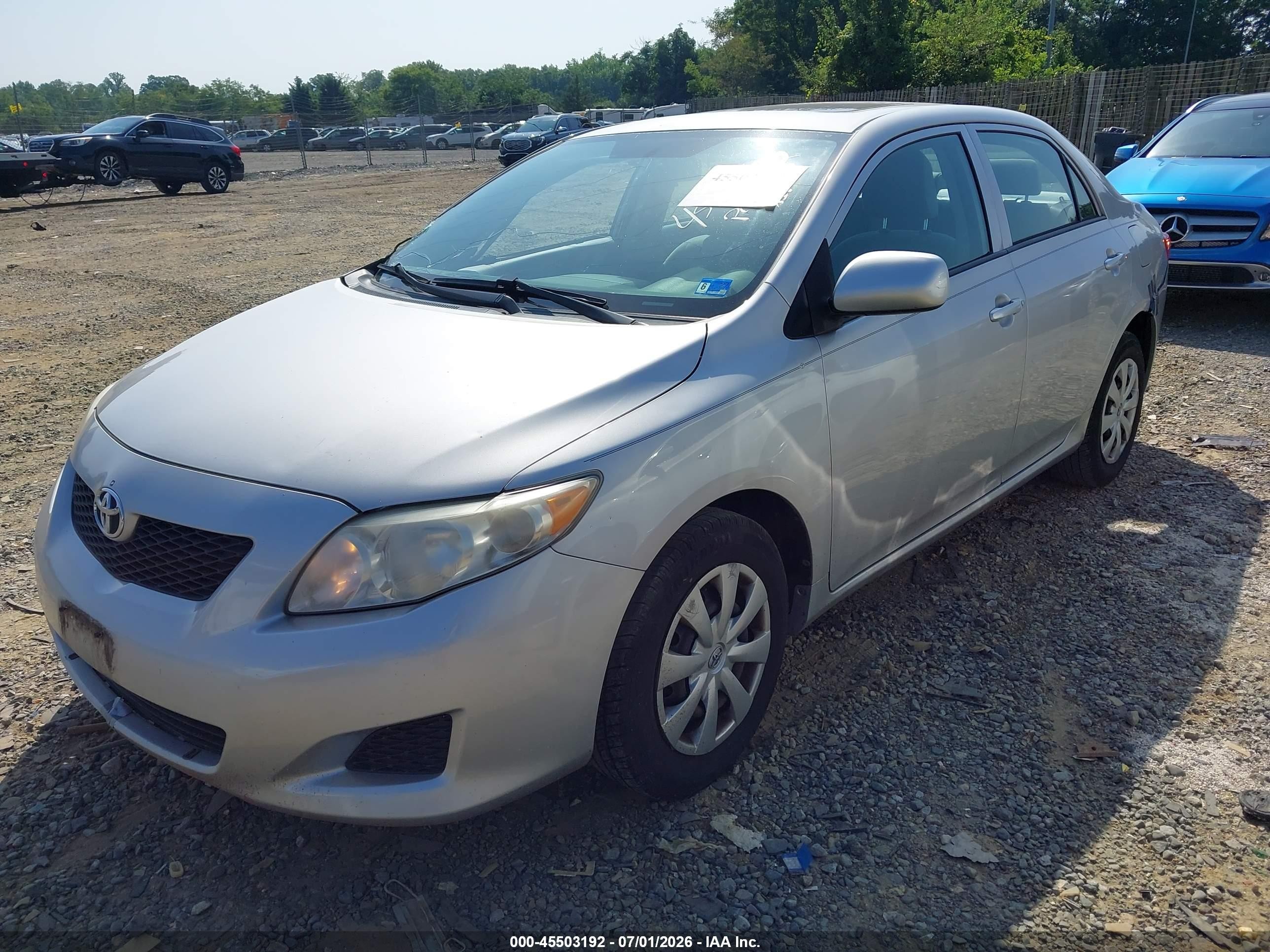 2010 Toyota Corolla Le Silver vin: 2T1BU4EE2AC313373