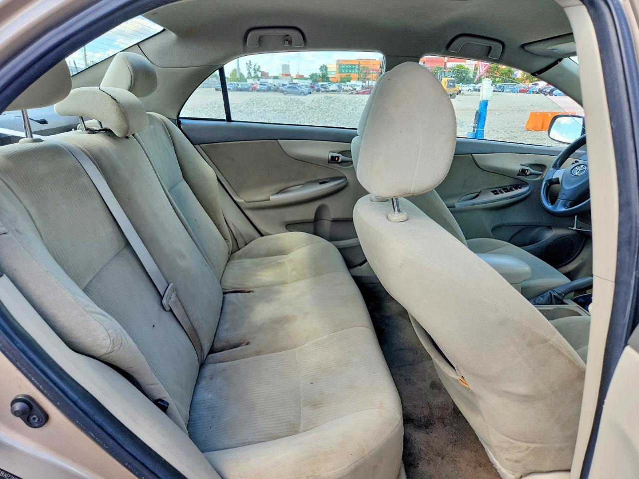 2010 Toyota Corolla Le Tan vin: 2T1BU4EE2AC322655