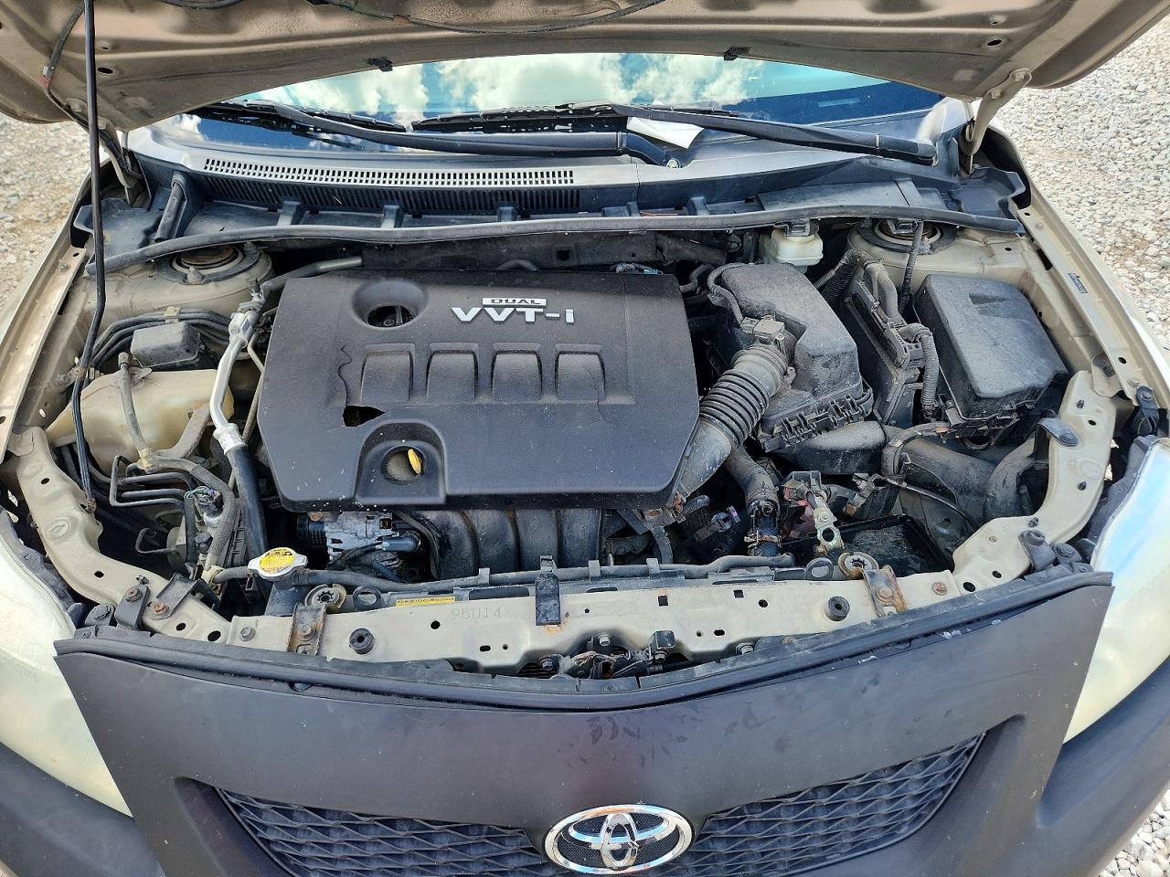 2010 Toyota Corolla Le Tan vin: 2T1BU4EE2AC322655