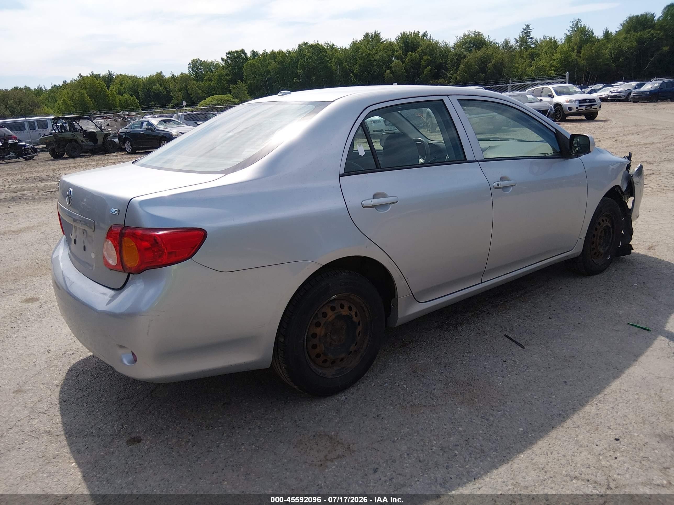 2010 Toyota Corolla Le Silver vin: 2T1BU4EE2AC352884