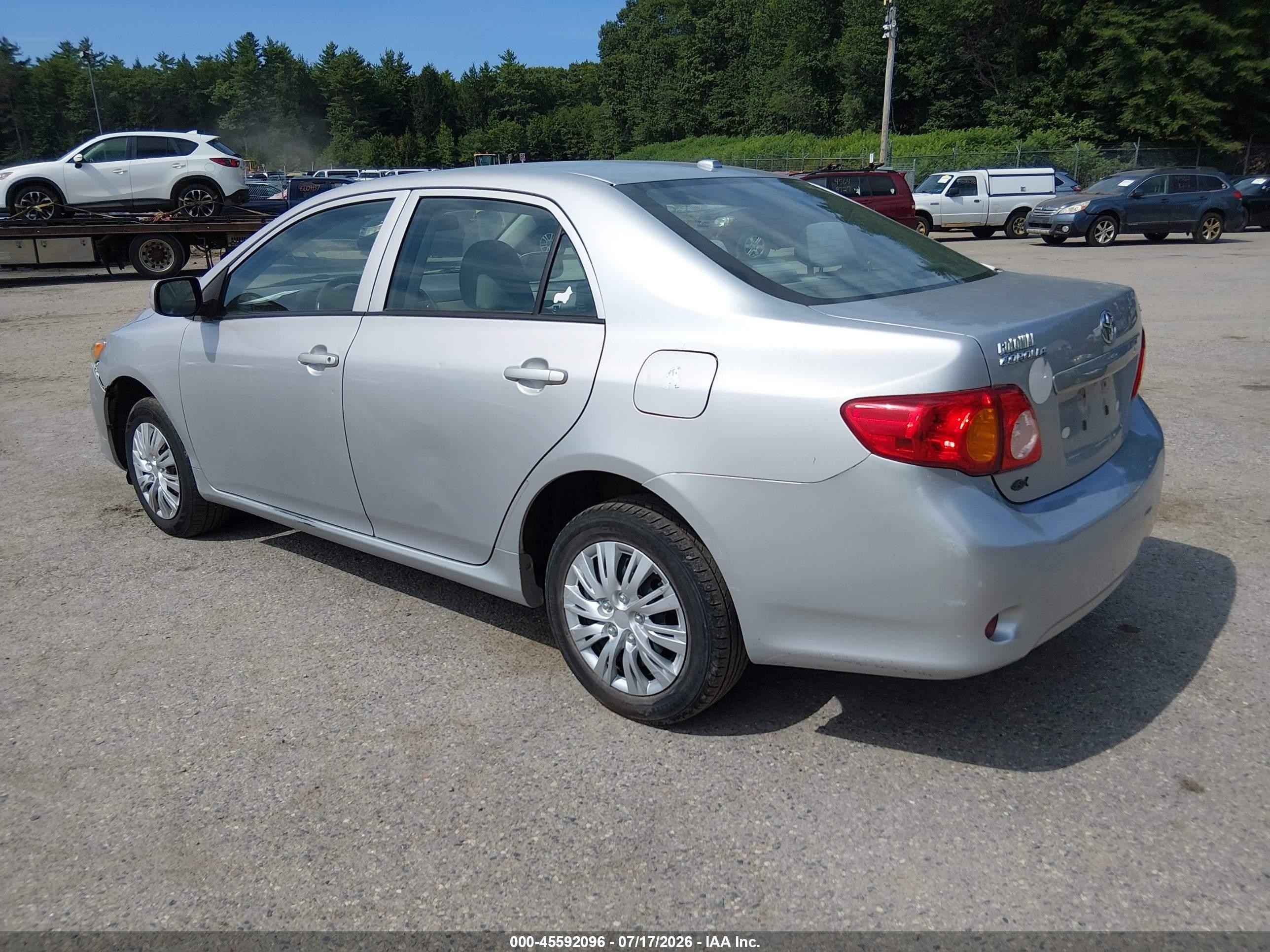 2010 Toyota Corolla Le Silver vin: 2T1BU4EE2AC352884