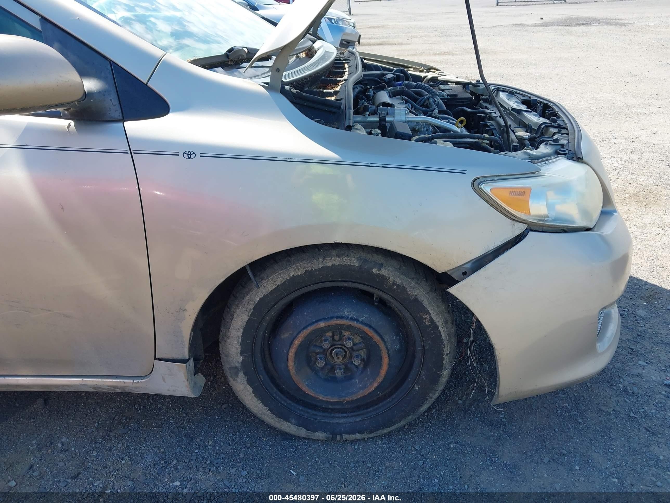 2010 Toyota Corolla Le Champagne vin: 2T1BU4EE2AC384847