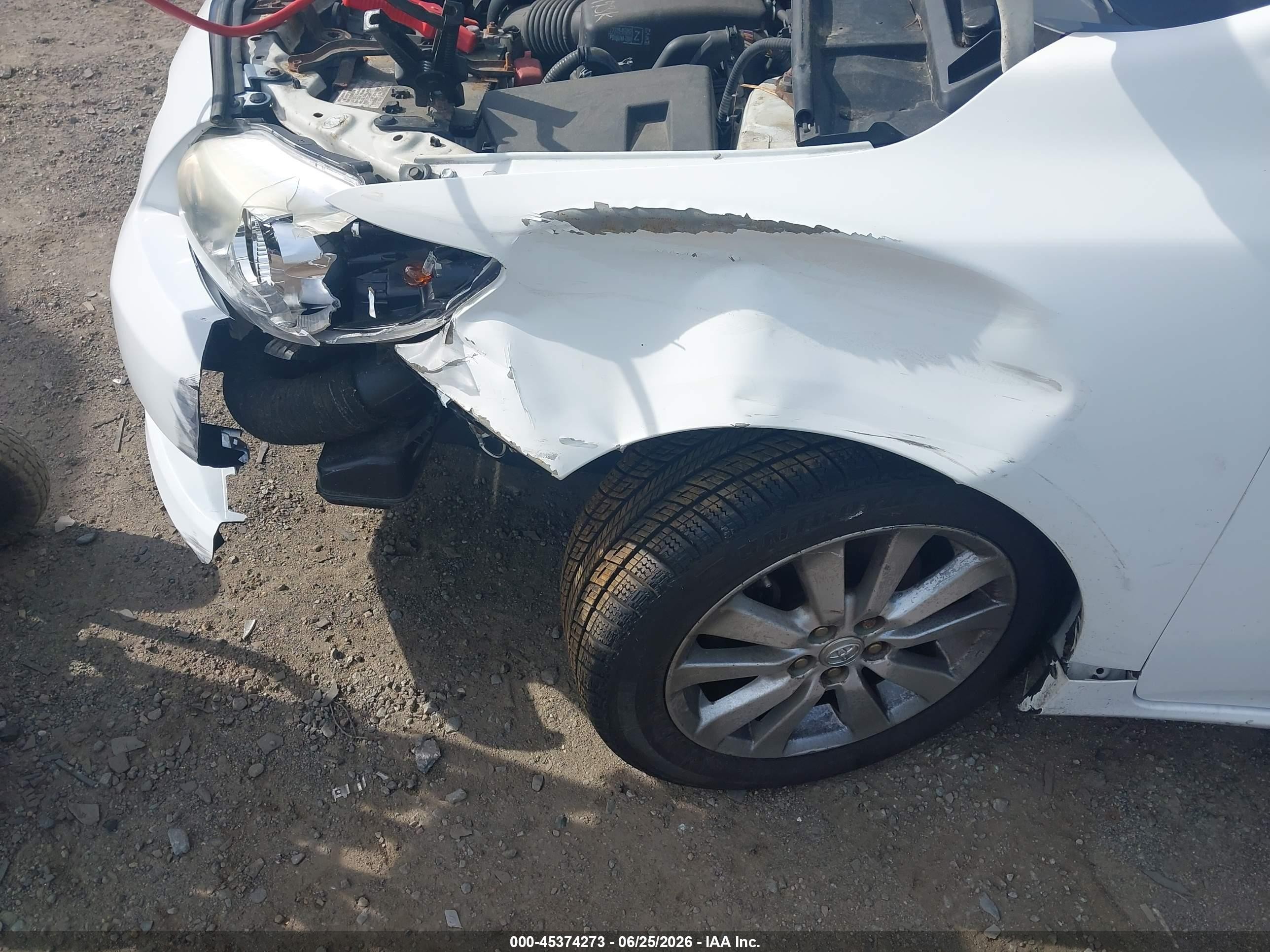 2010 Toyota Corolla Le White vin: 2T1BU4EE2AC398912
