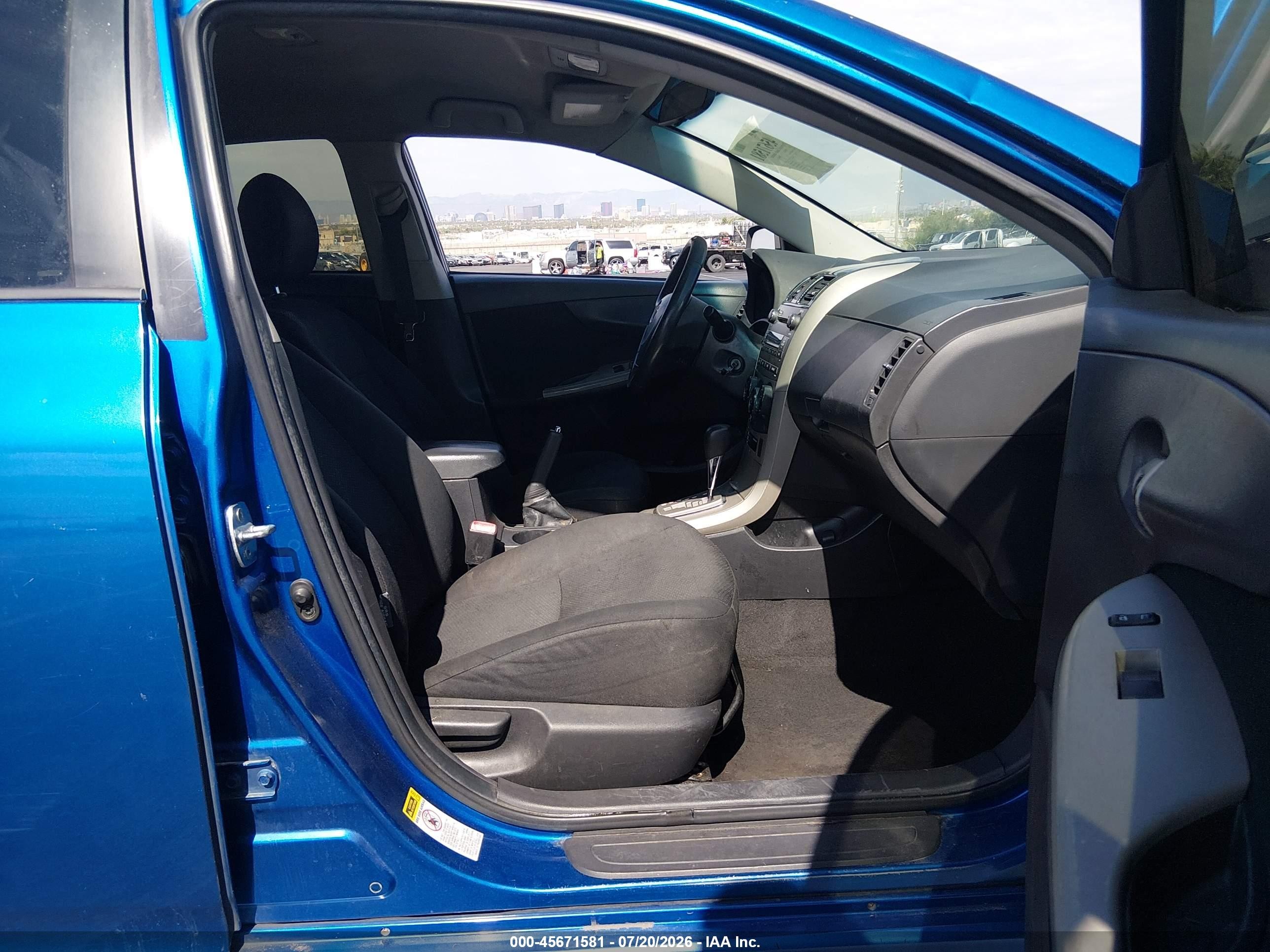 2010 Toyota Corolla S Blue vin: 2T1BU4EE2AC402974