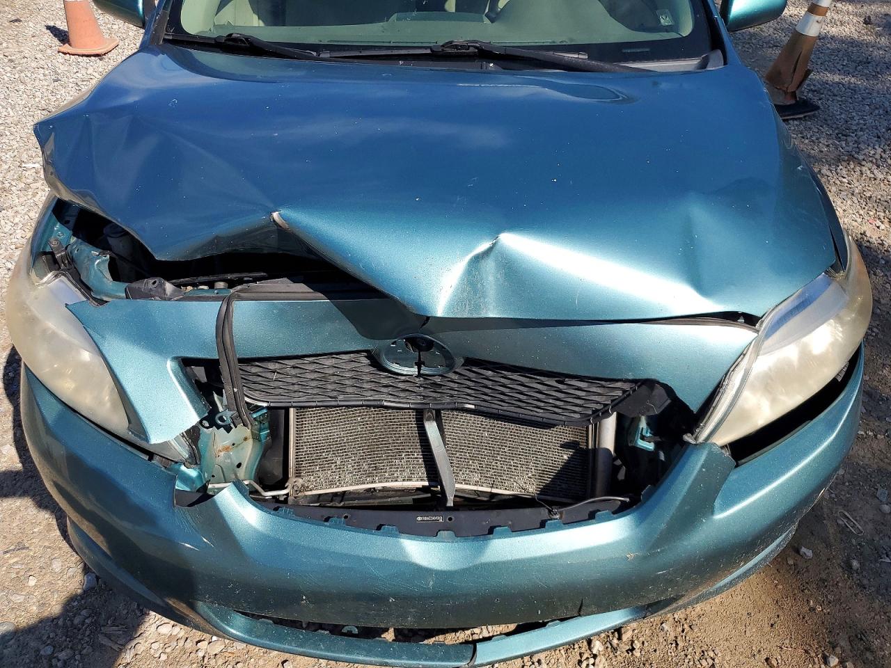 2010 Toyota Corolla Le Teal vin: 2T1BU4EE2AC413828