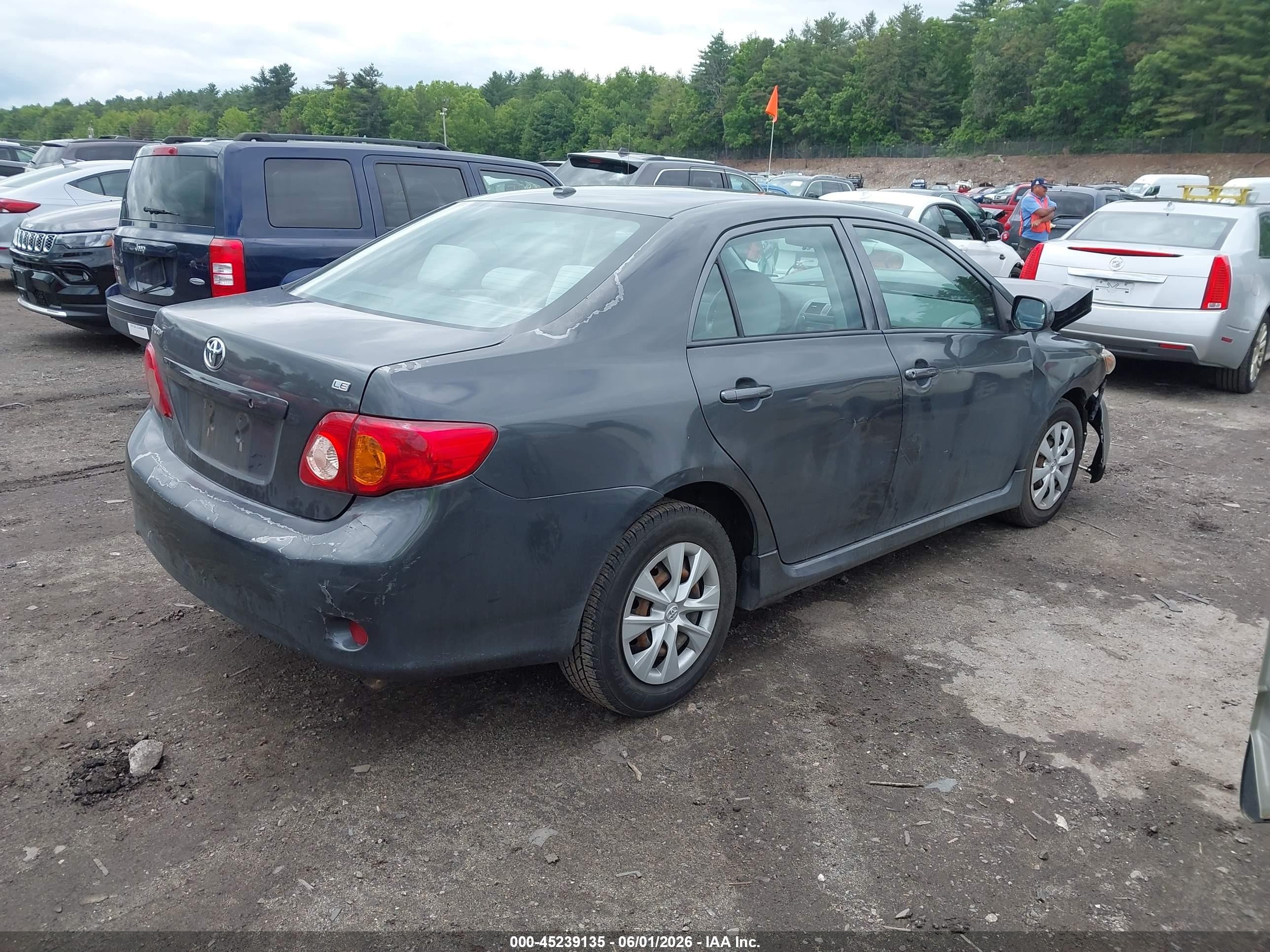 2010 Toyota Corolla Le Gray vin: 2T1BU4EE2AC414283
