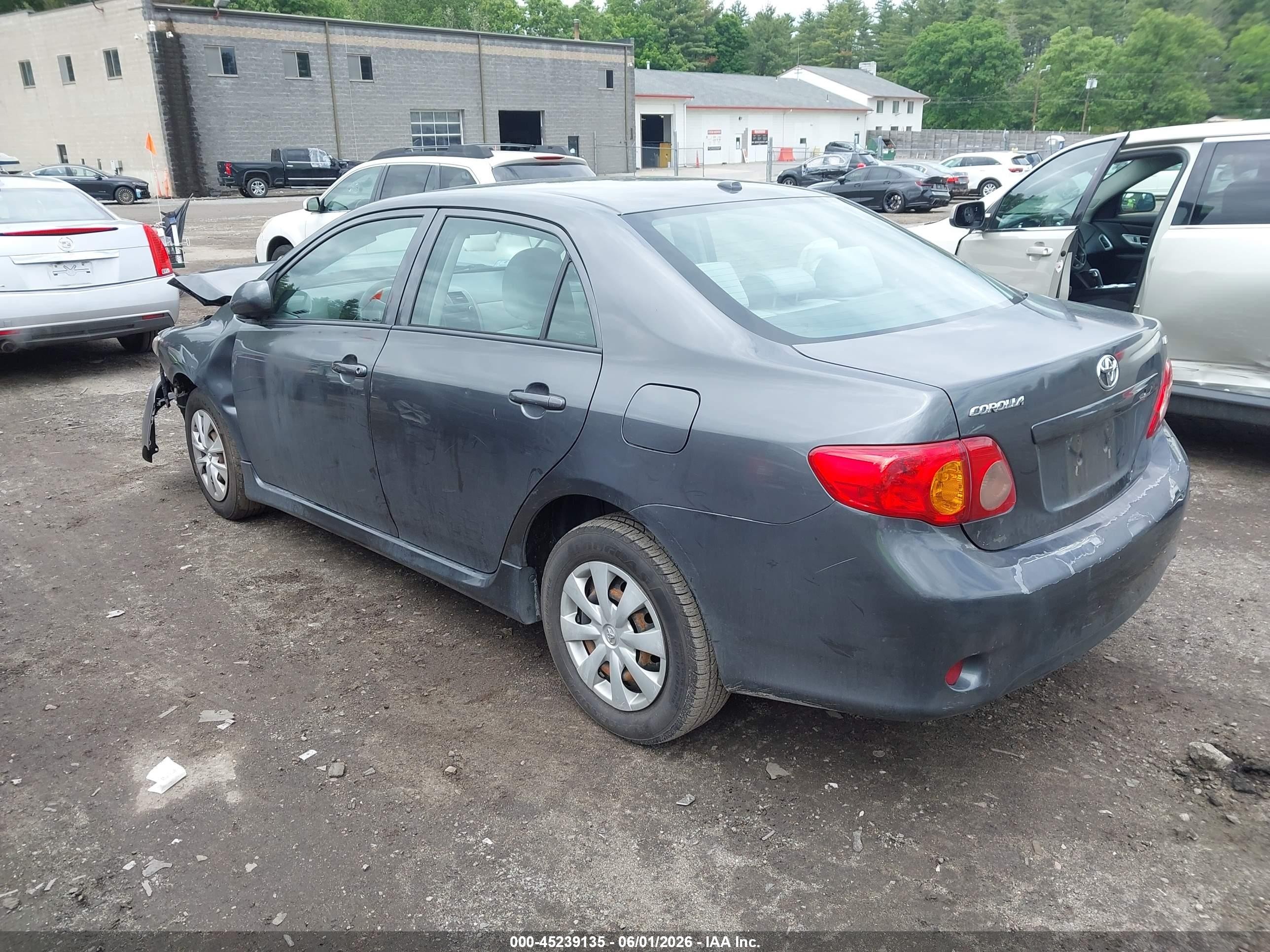 2010 Toyota Corolla Le Gray vin: 2T1BU4EE2AC414283
