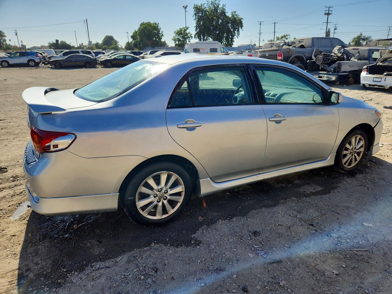 2010 Toyota Corolla S Silver vin: 2T1BU4EE2AC420679