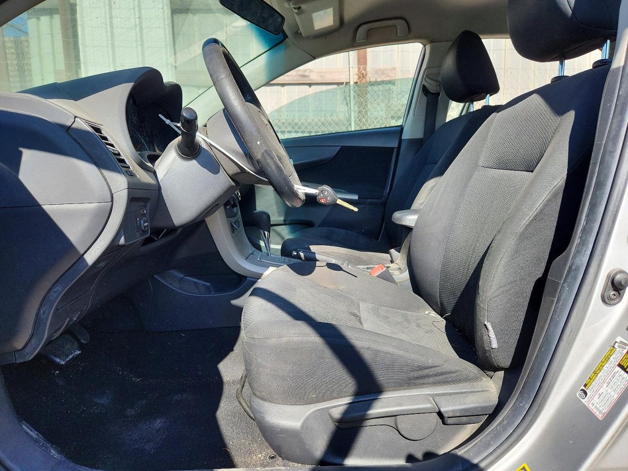 2010 Toyota Corolla S Silver vin: 2T1BU4EE2AC420679