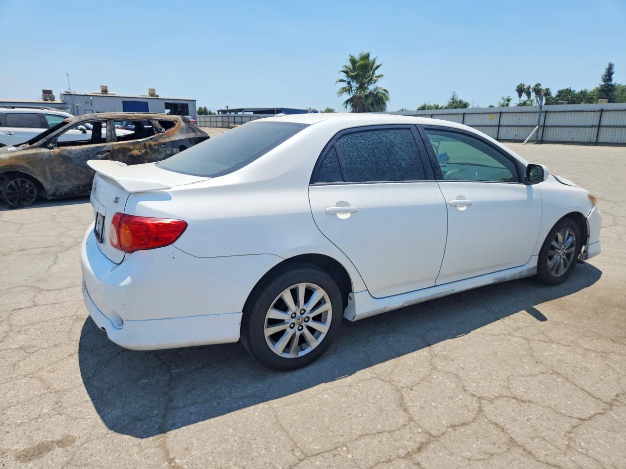 2010 Toyota Corolla S White vin: 2T1BU4EE2AC436882
