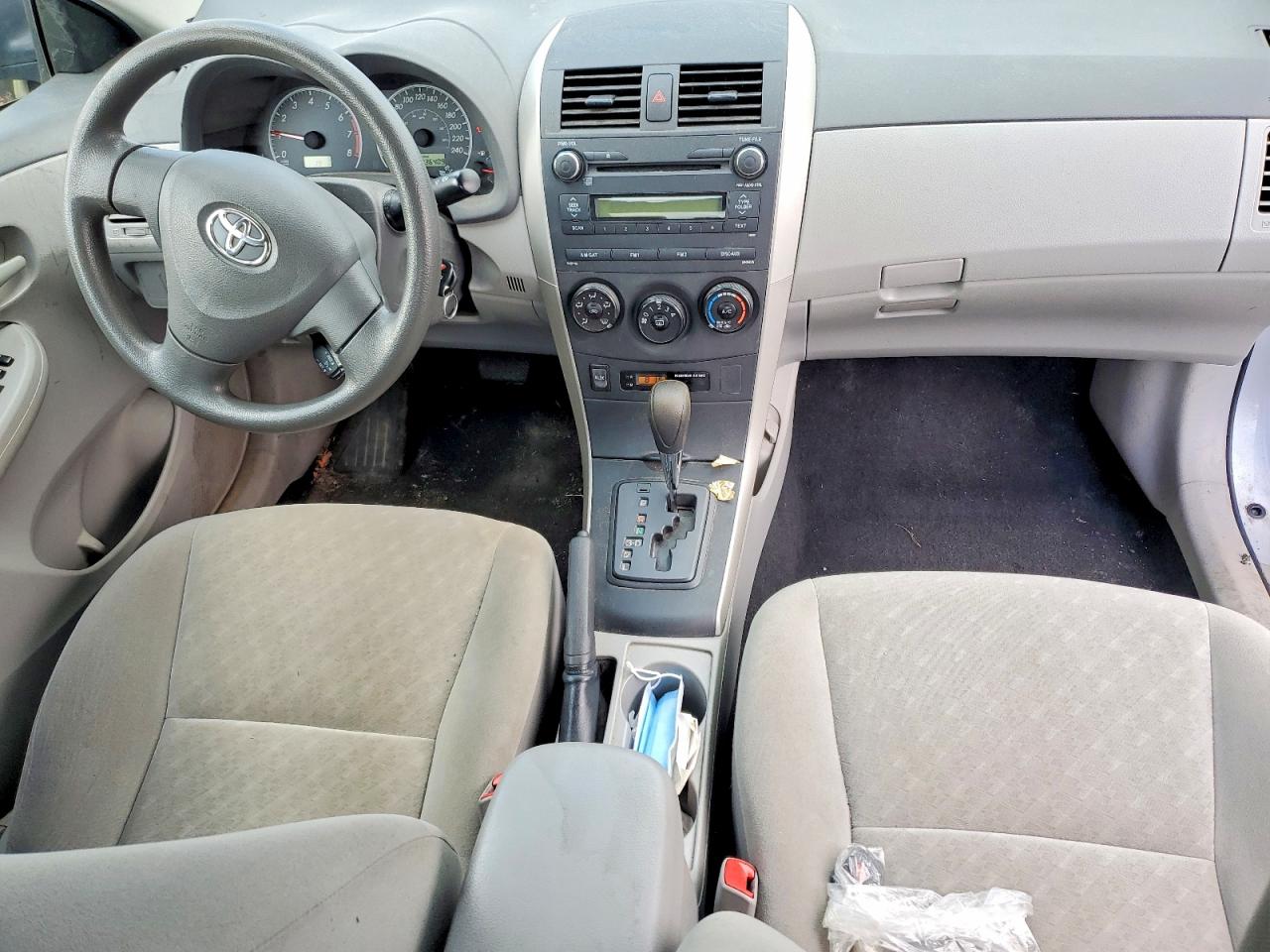2010 Toyota Corolla Base Silver vin: 2T1BU4EE2AC441080