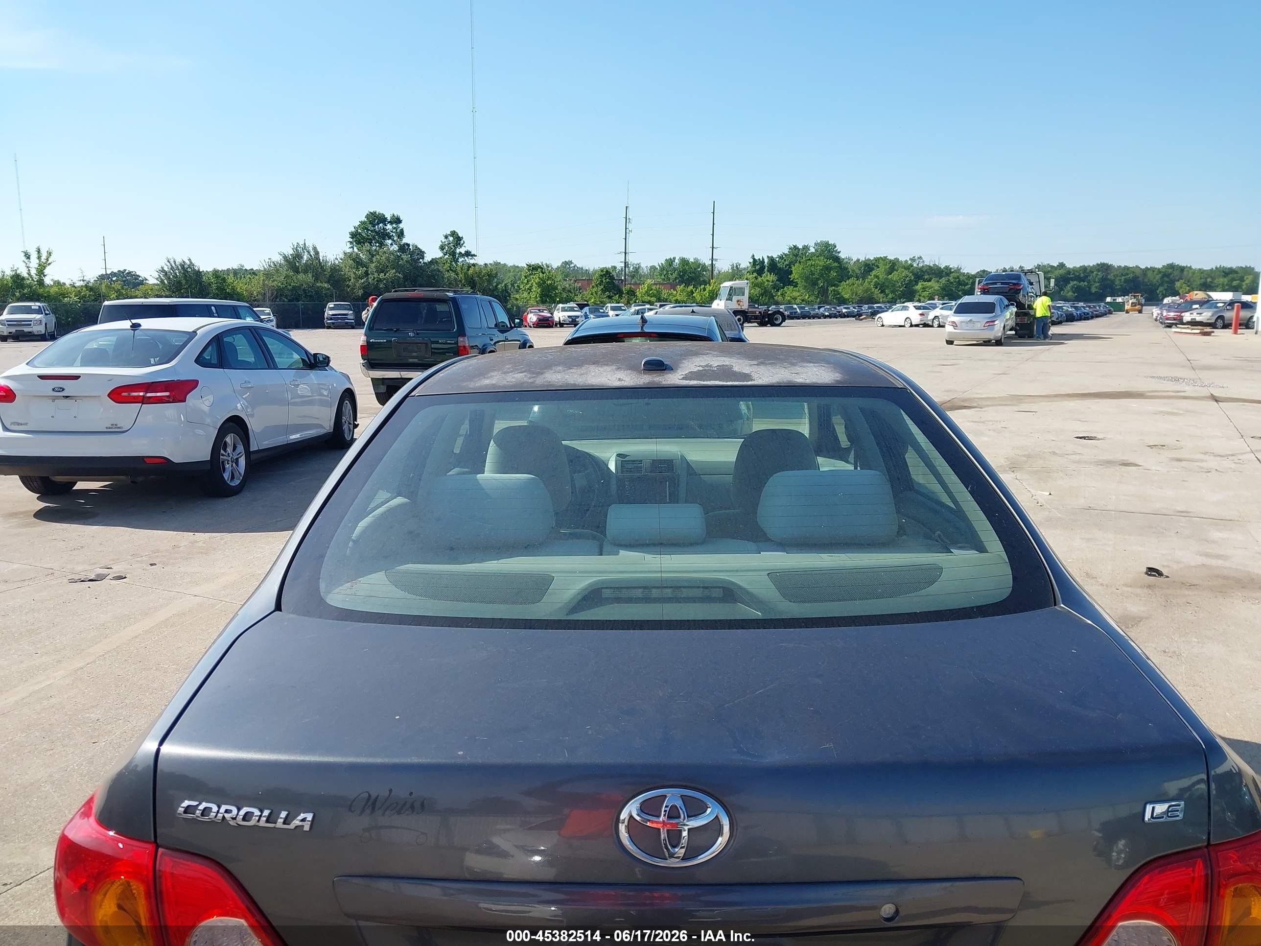 2010 Toyota Corolla Le Gray vin: 2T1BU4EE2AC443086