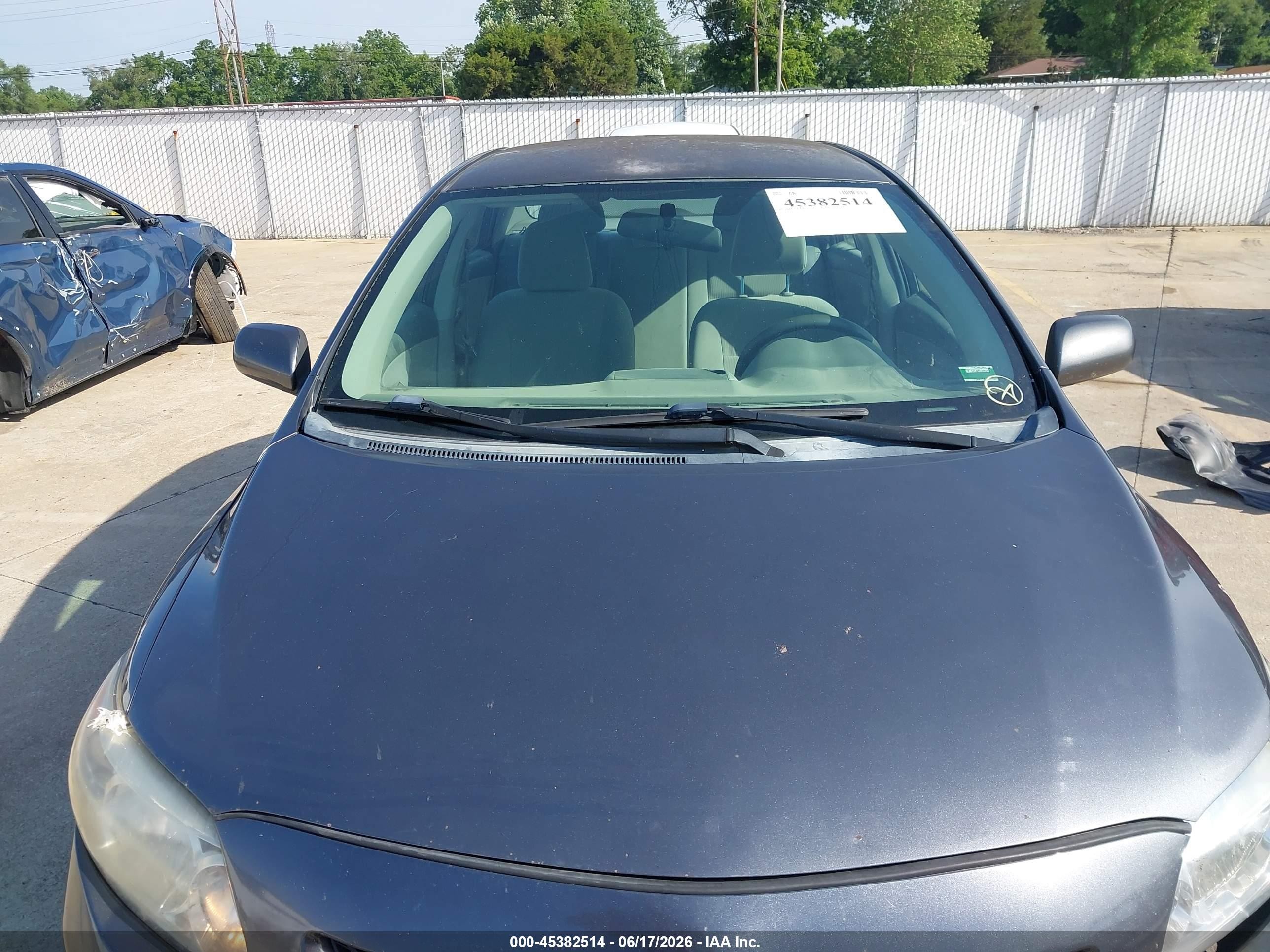 2010 Toyota Corolla Le Gray vin: 2T1BU4EE2AC443086