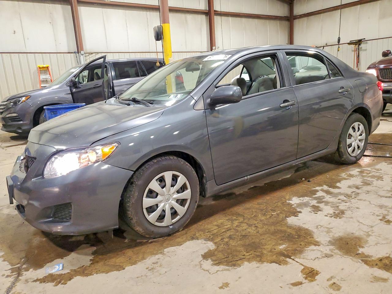 2010 Toyota Corolla Le Серый vin: 2T1BU4EE2AC506414