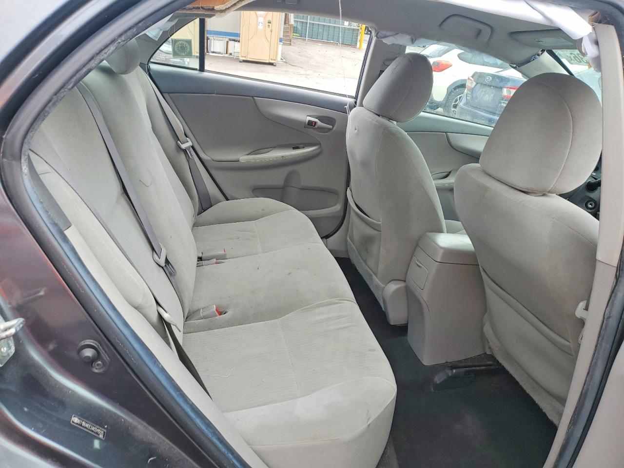 2010 Toyota Corolla Le Gray vin: 2T1BU4EE2AC511225
