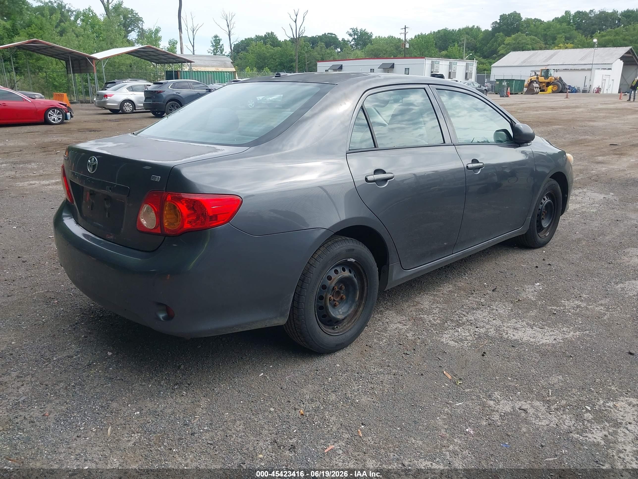 2010 Toyota Corolla Le Gray vin: 2T1BU4EE2AC530082