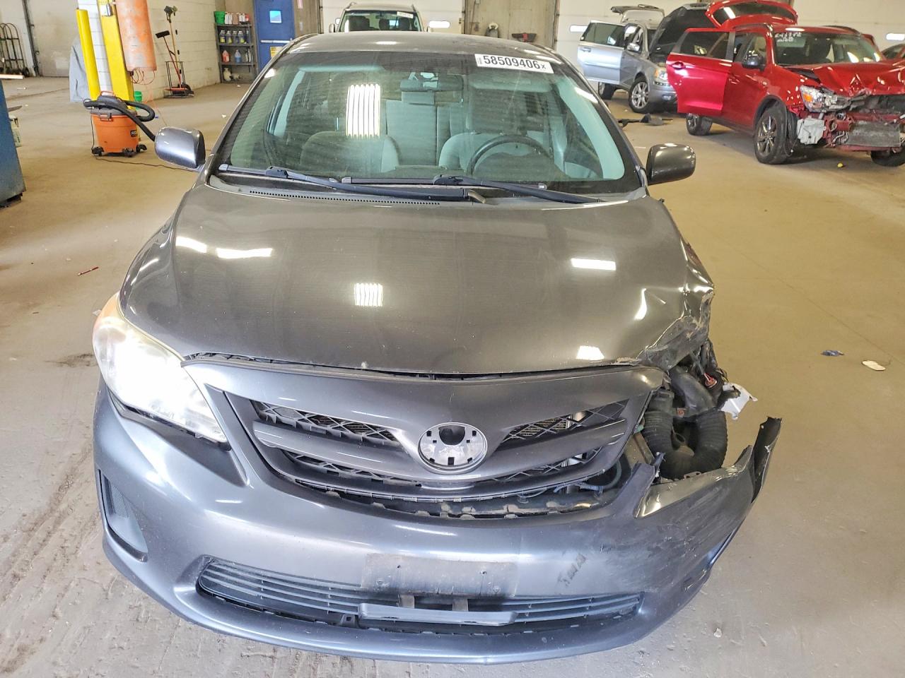 2011 Toyota Corolla Le Серый vin: 2T1BU4EE2BC543125