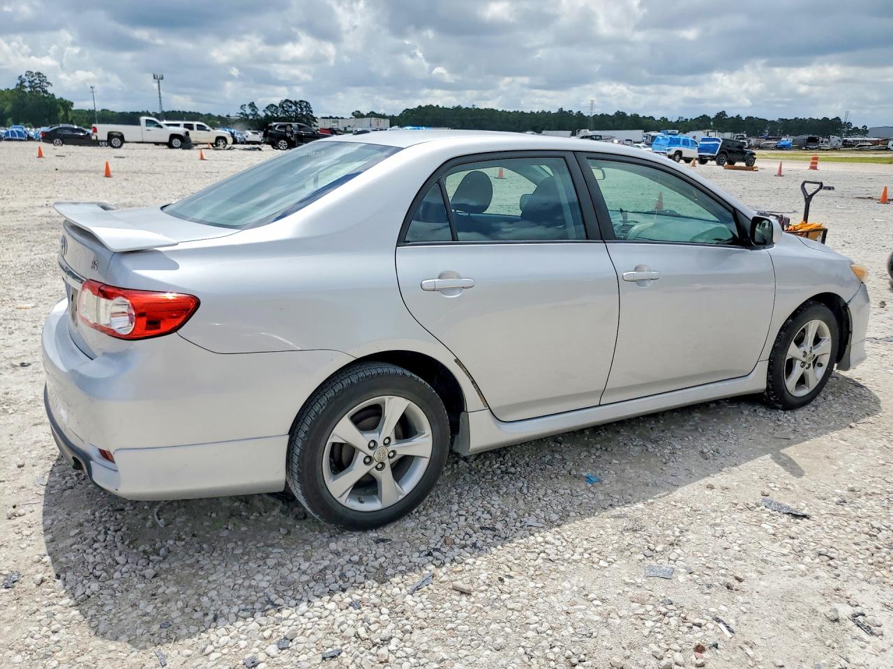 2011 Toyota Corolla S Silver vin: 2T1BU4EE2BC545618