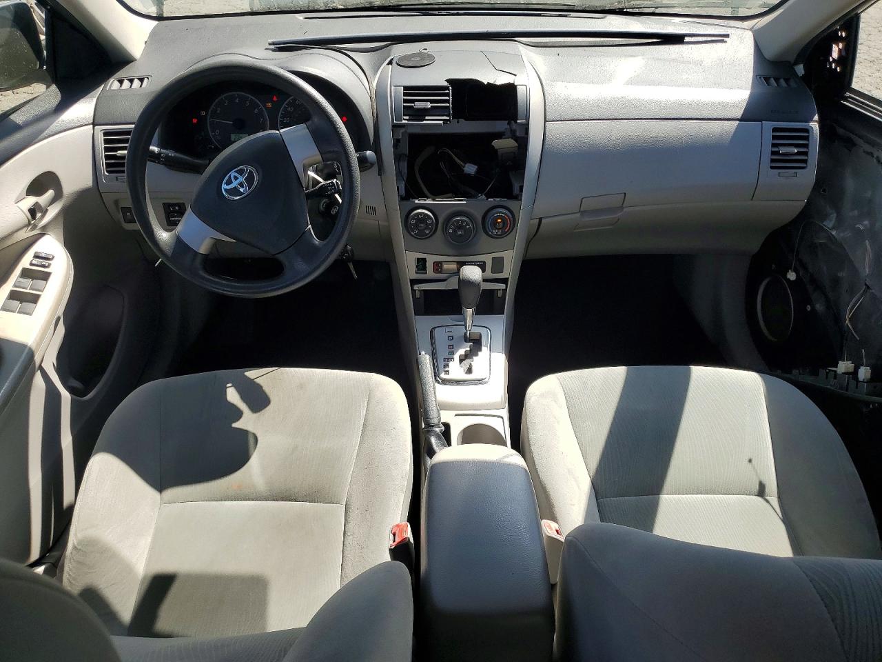 2011 Toyota Corolla Le Серый vin: 2T1BU4EE2BC548017