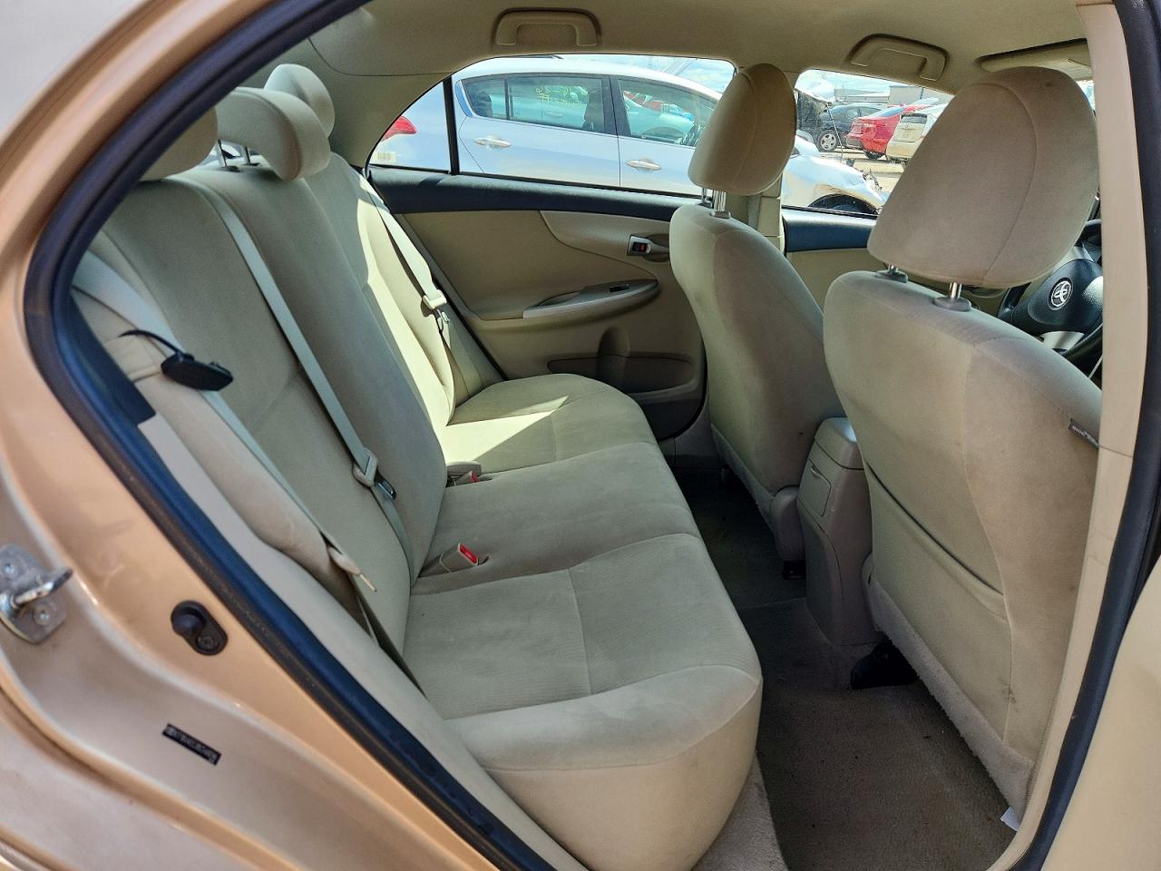 2011 Toyota Corolla Le Tan vin: 2T1BU4EE2BC548096