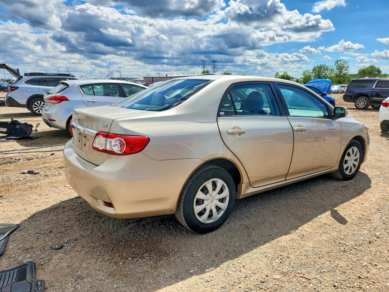 2011 Toyota Corolla Le Tan vin: 2T1BU4EE2BC548096