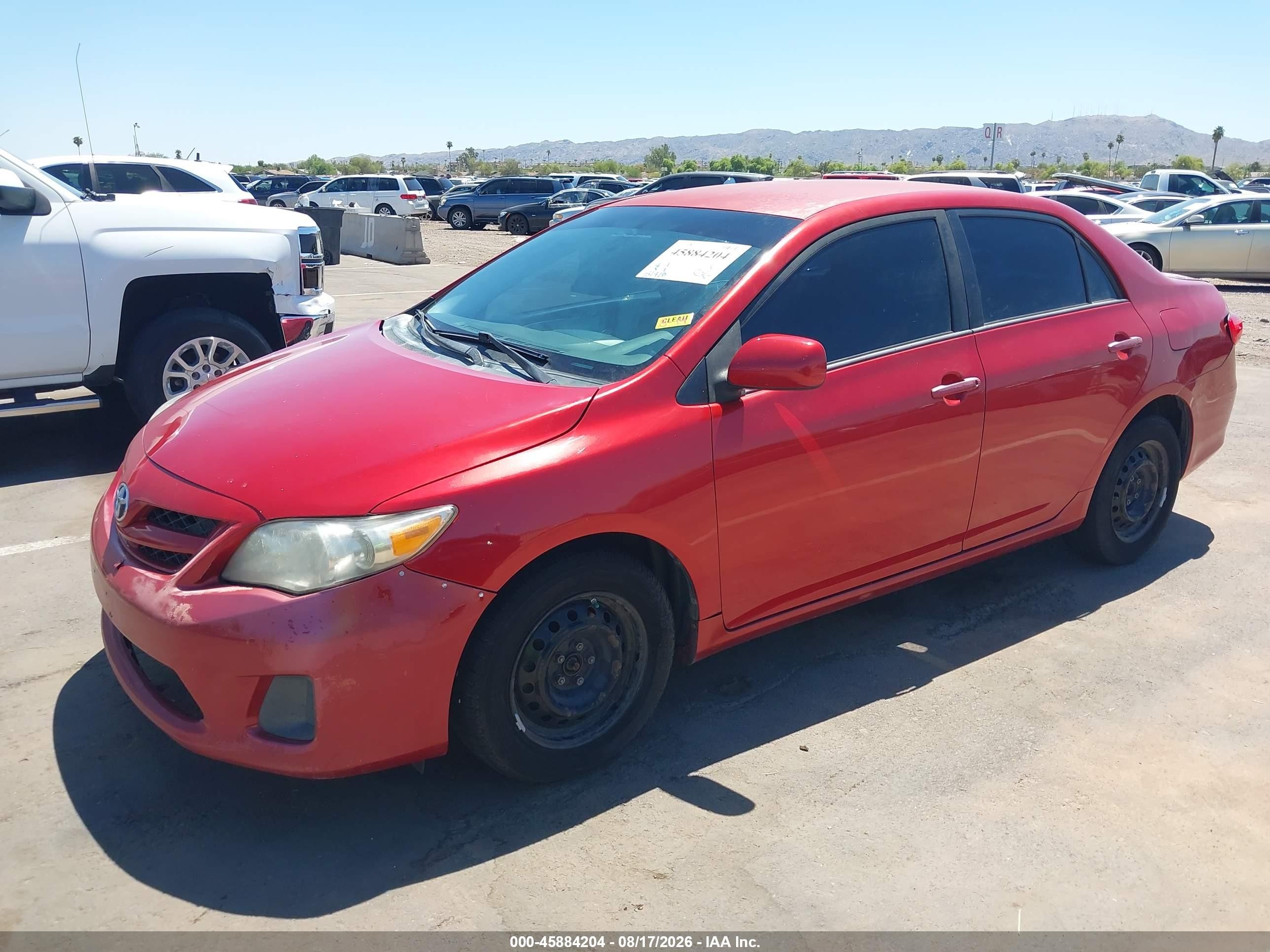 2011 Toyota Corolla Le Red vin: 2T1BU4EE2BC563973