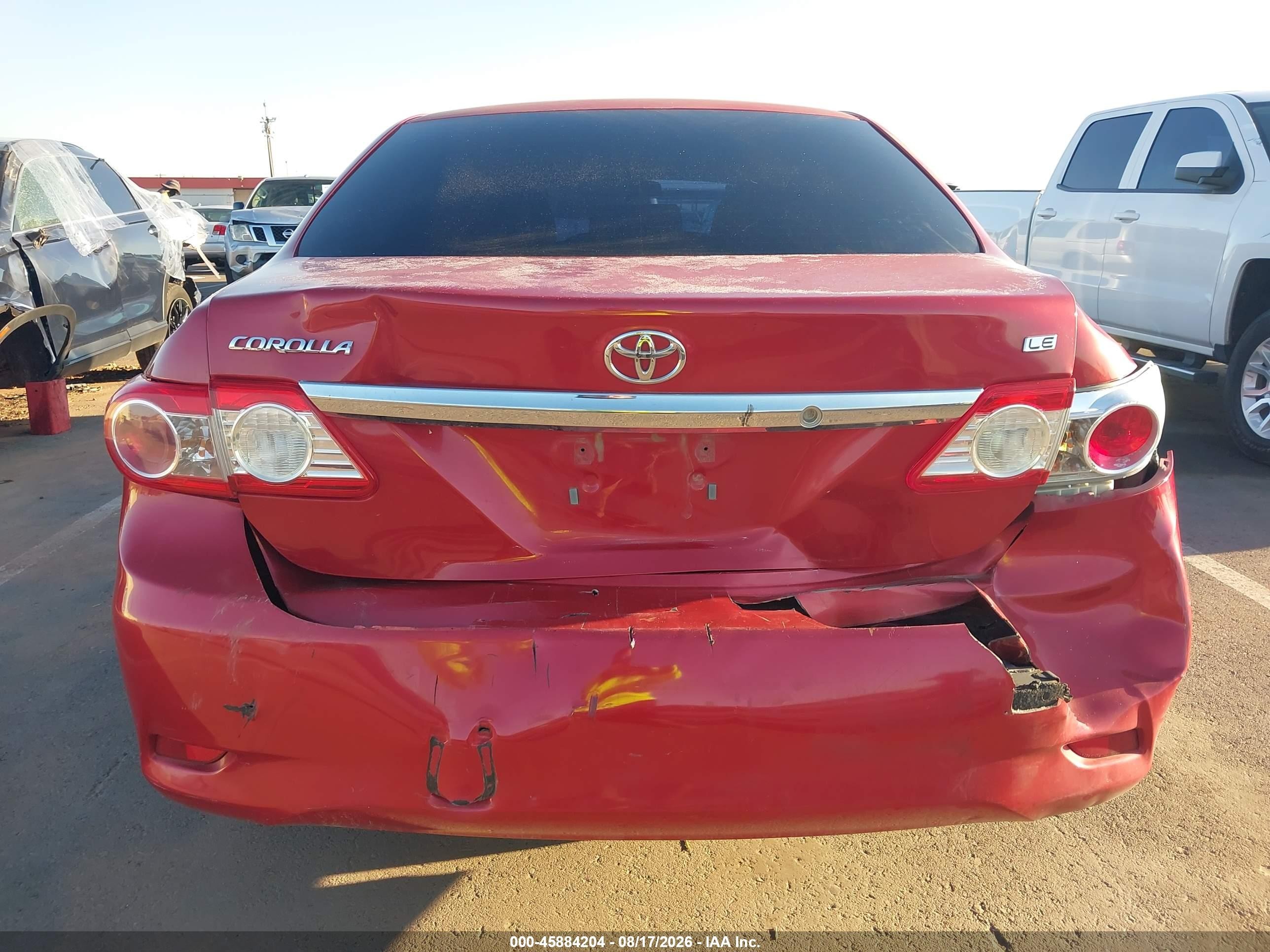 2011 Toyota Corolla Le Red vin: 2T1BU4EE2BC563973