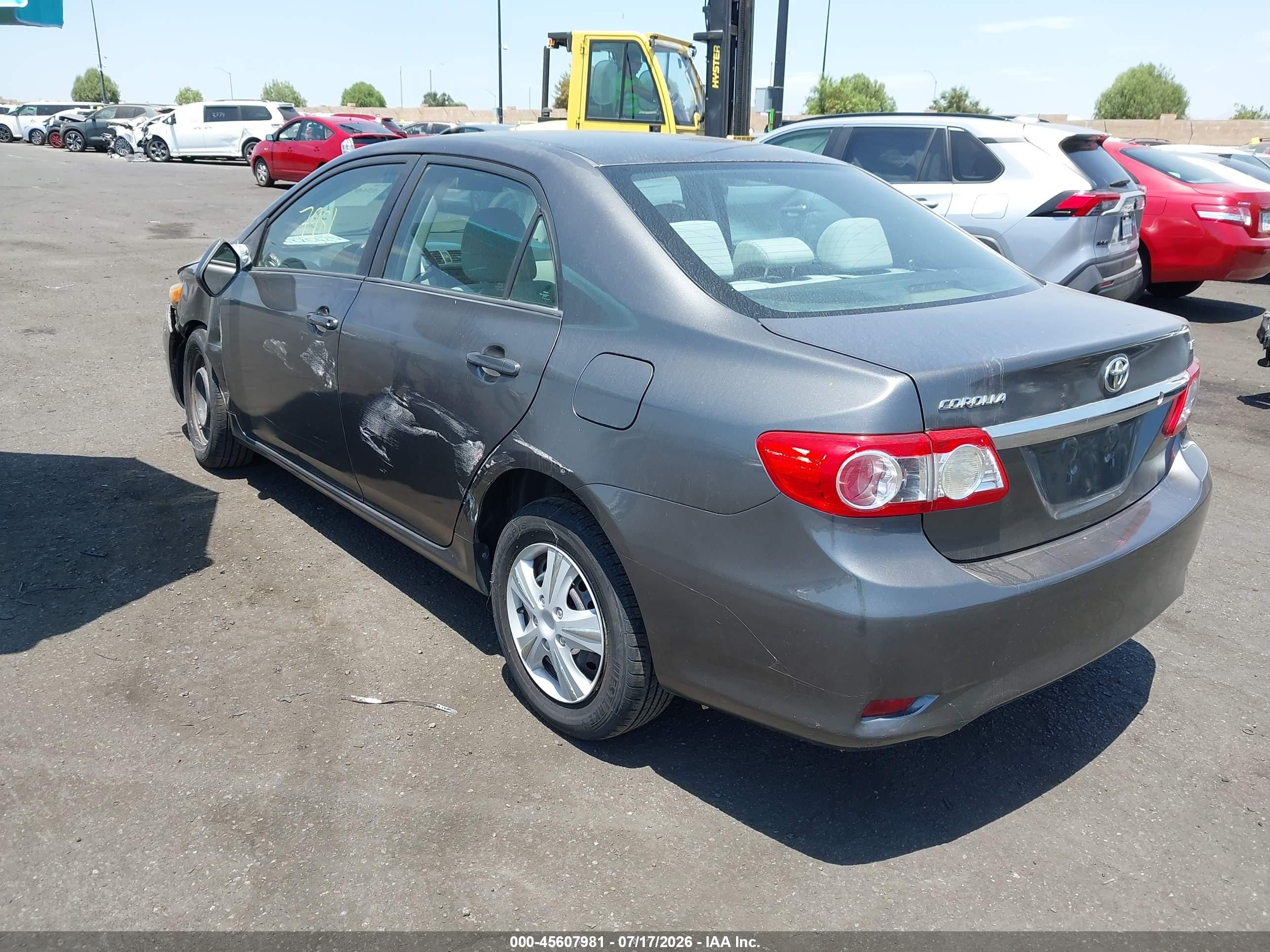 2011 Toyota Corolla Le Silver vin: 2T1BU4EE2BC564749