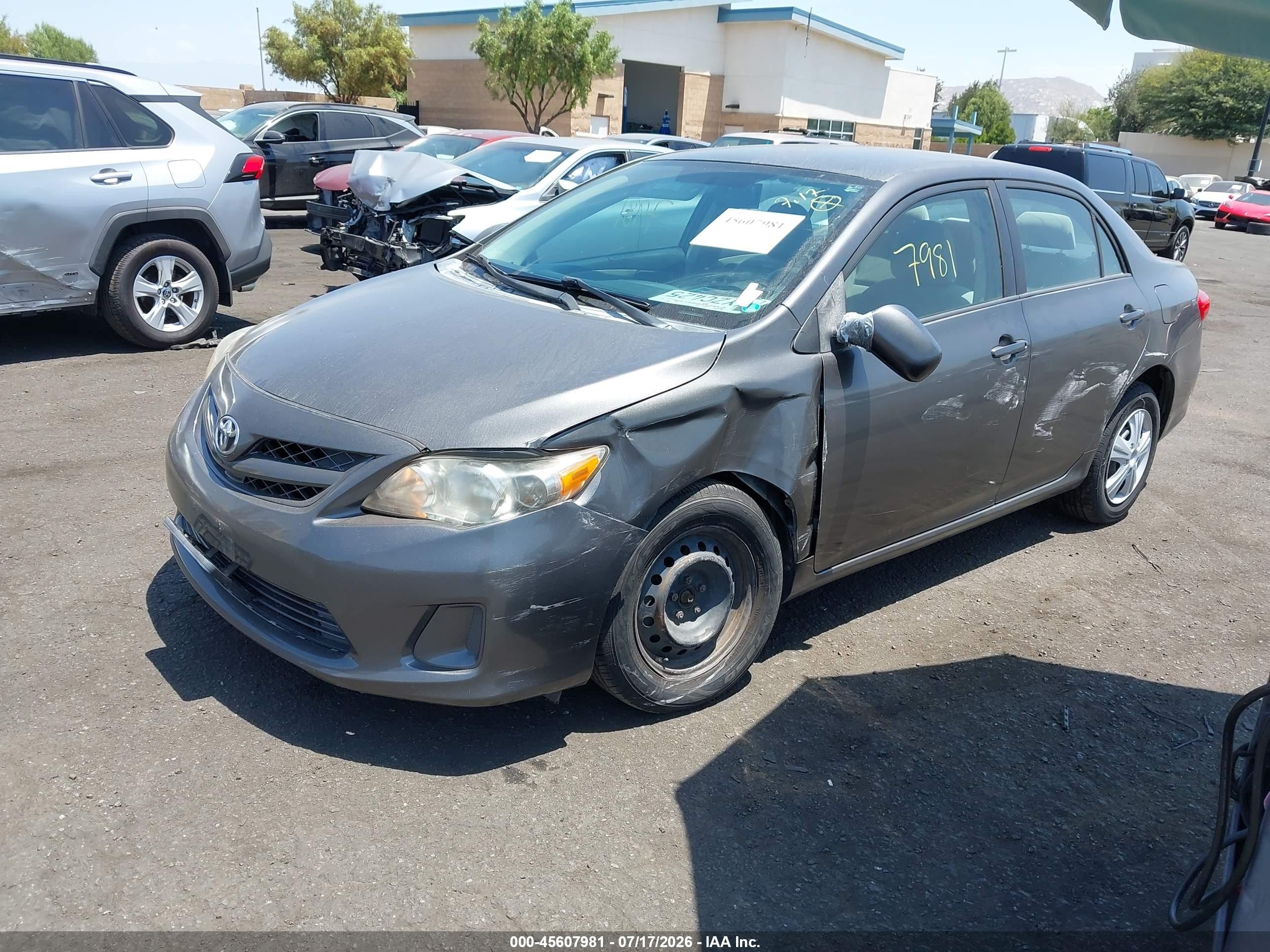 2011 Toyota Corolla Le Silver vin: 2T1BU4EE2BC564749