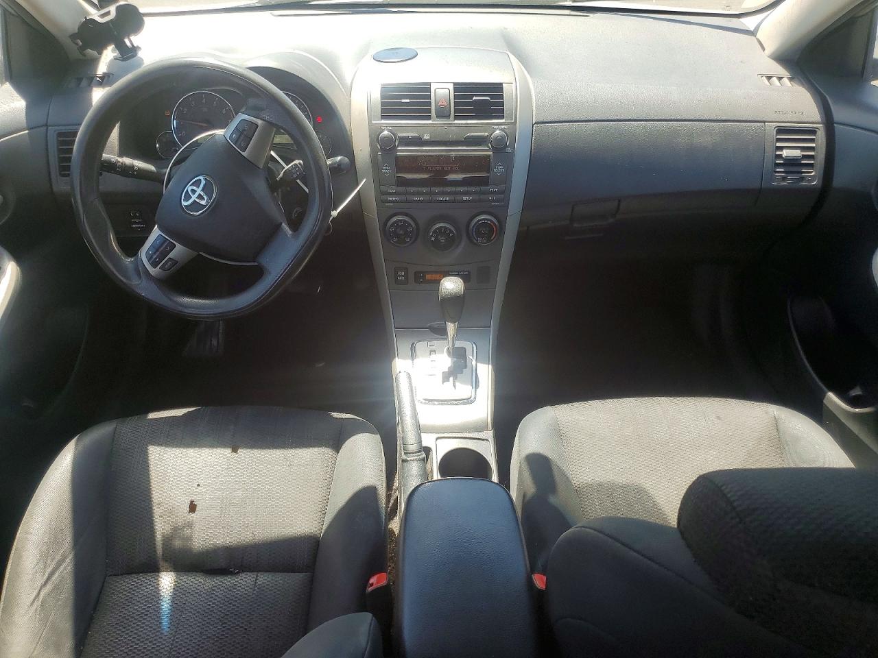 2011 Toyota Corolla S Silver vin: 2T1BU4EE2BC590199