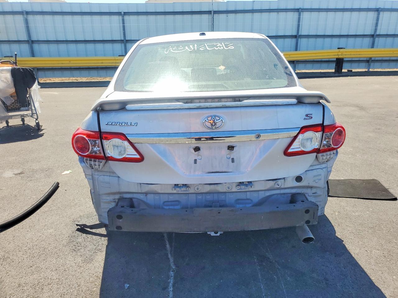 2011 Toyota Corolla S Silver vin: 2T1BU4EE2BC590199