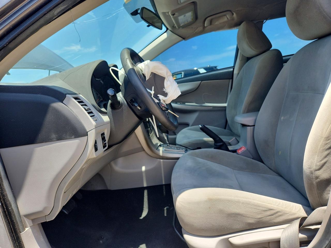 2011 Toyota Corolla Le Gray vin: 2T1BU4EE2BC594513