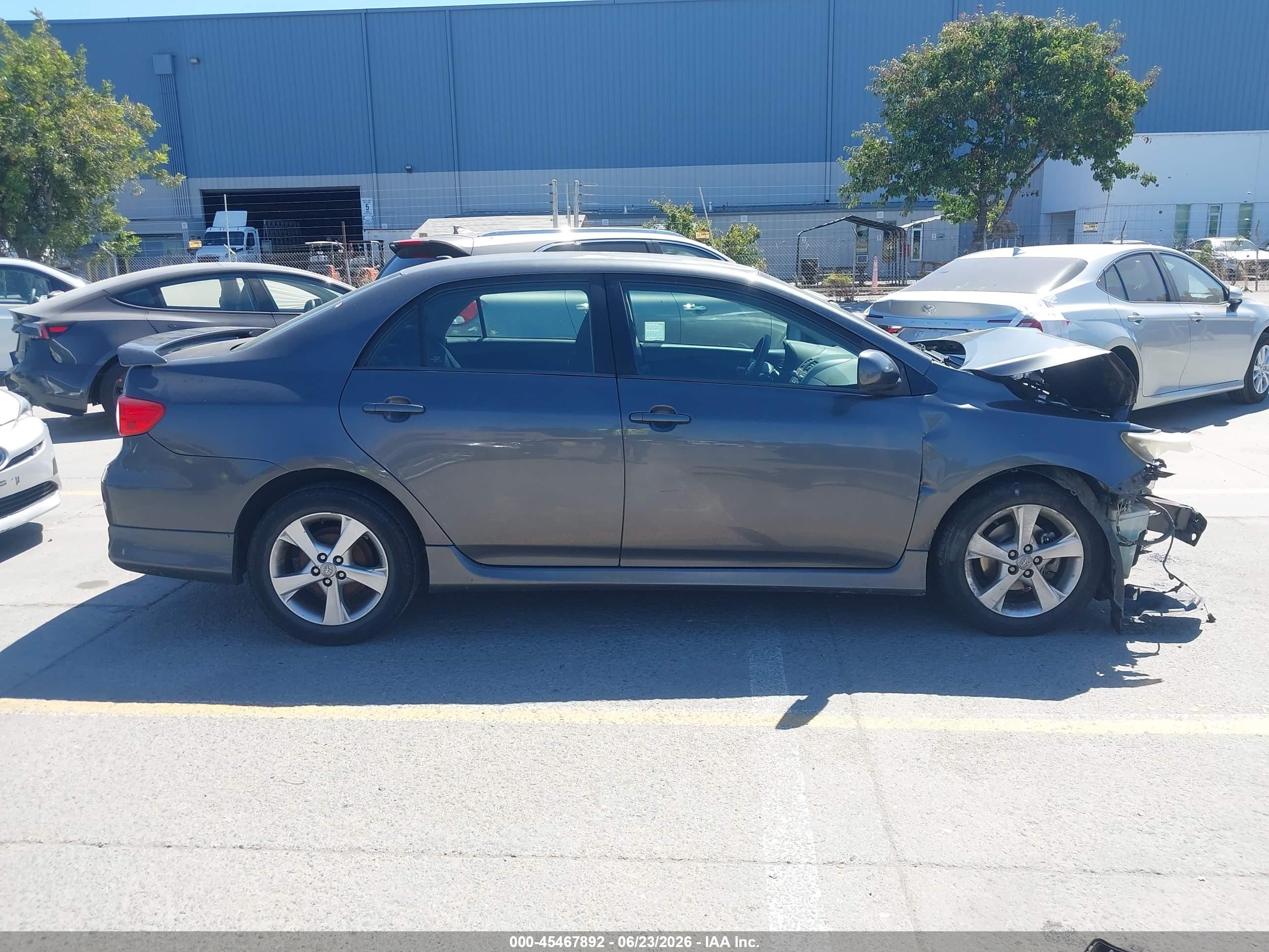 2011 Toyota Corolla S Gray vin: 2T1BU4EE2BC602531