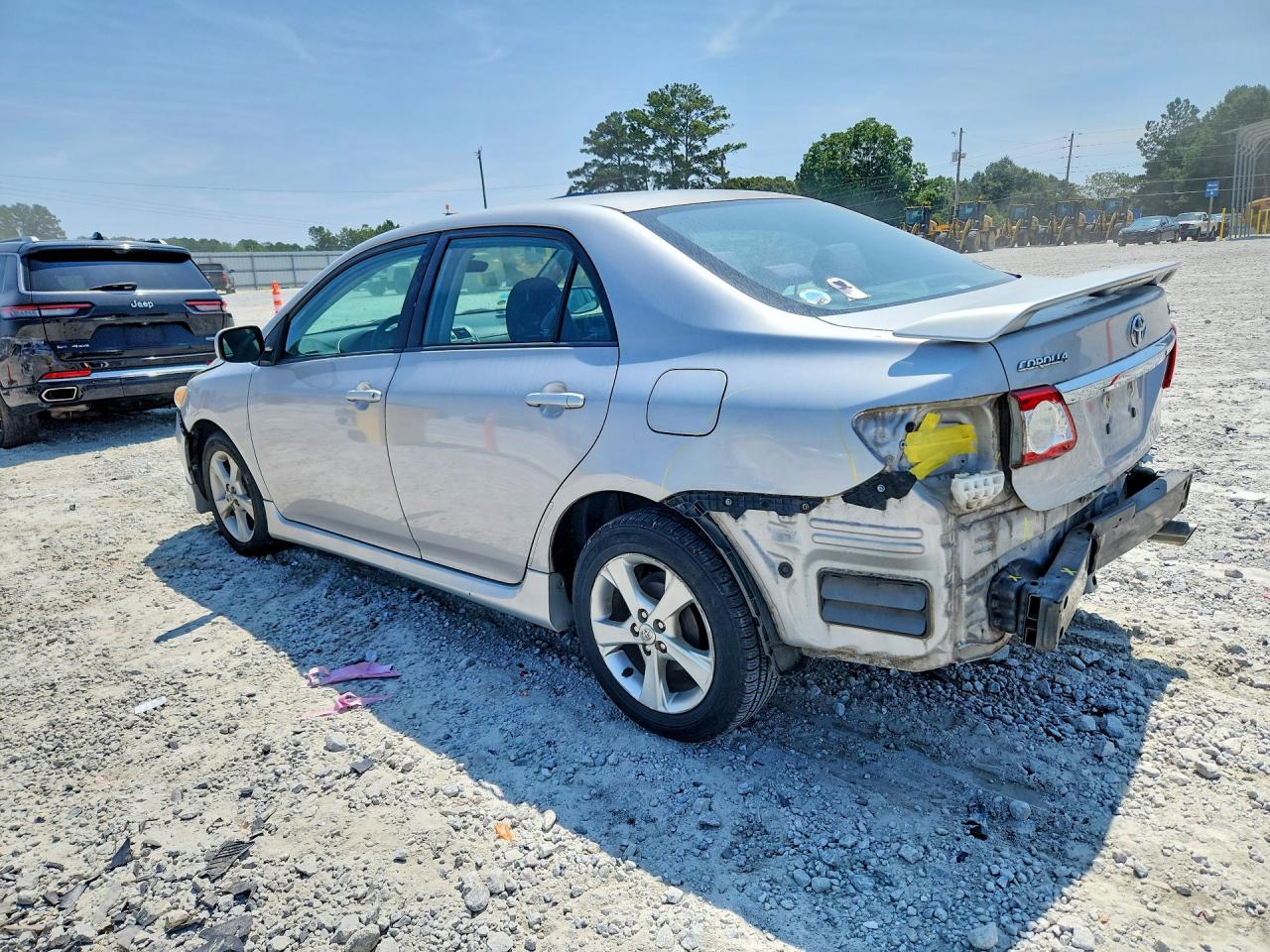 2011 Toyota Corolla S Silver vin: 2T1BU4EE2BC618857