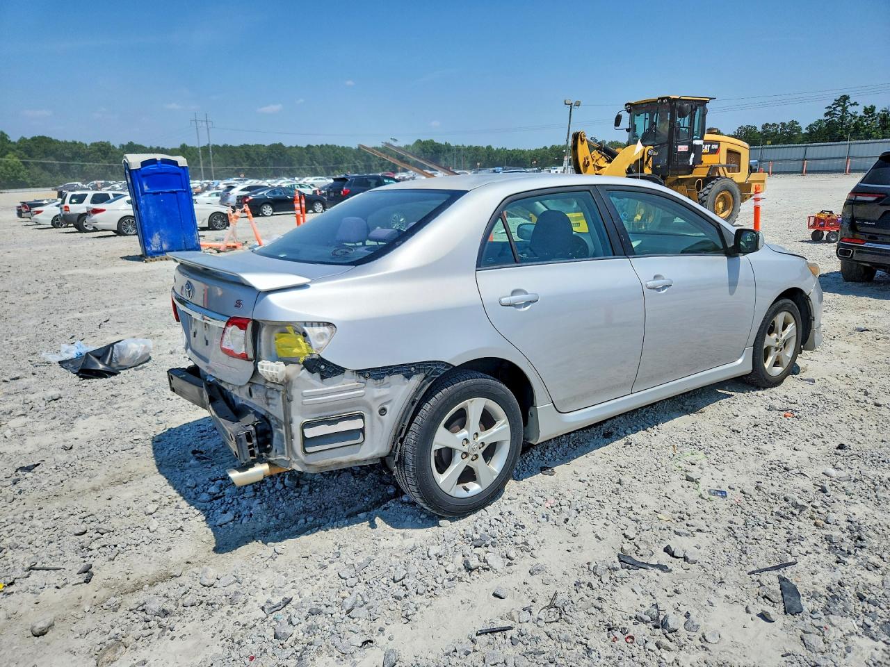 2011 Toyota Corolla S Silver vin: 2T1BU4EE2BC618857