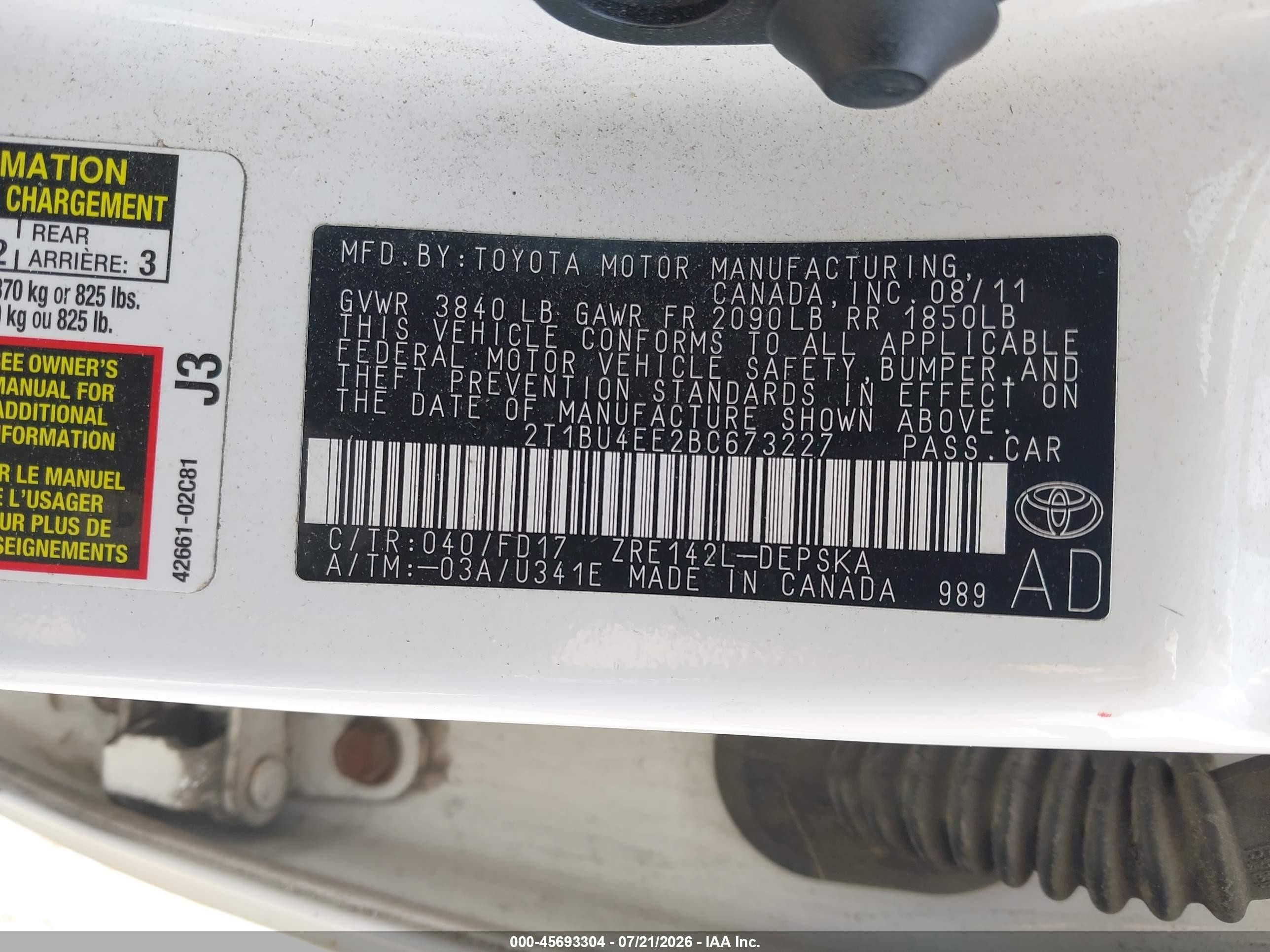 2011 Toyota Corolla S Белый vin: 2T1BU4EE2BC673227