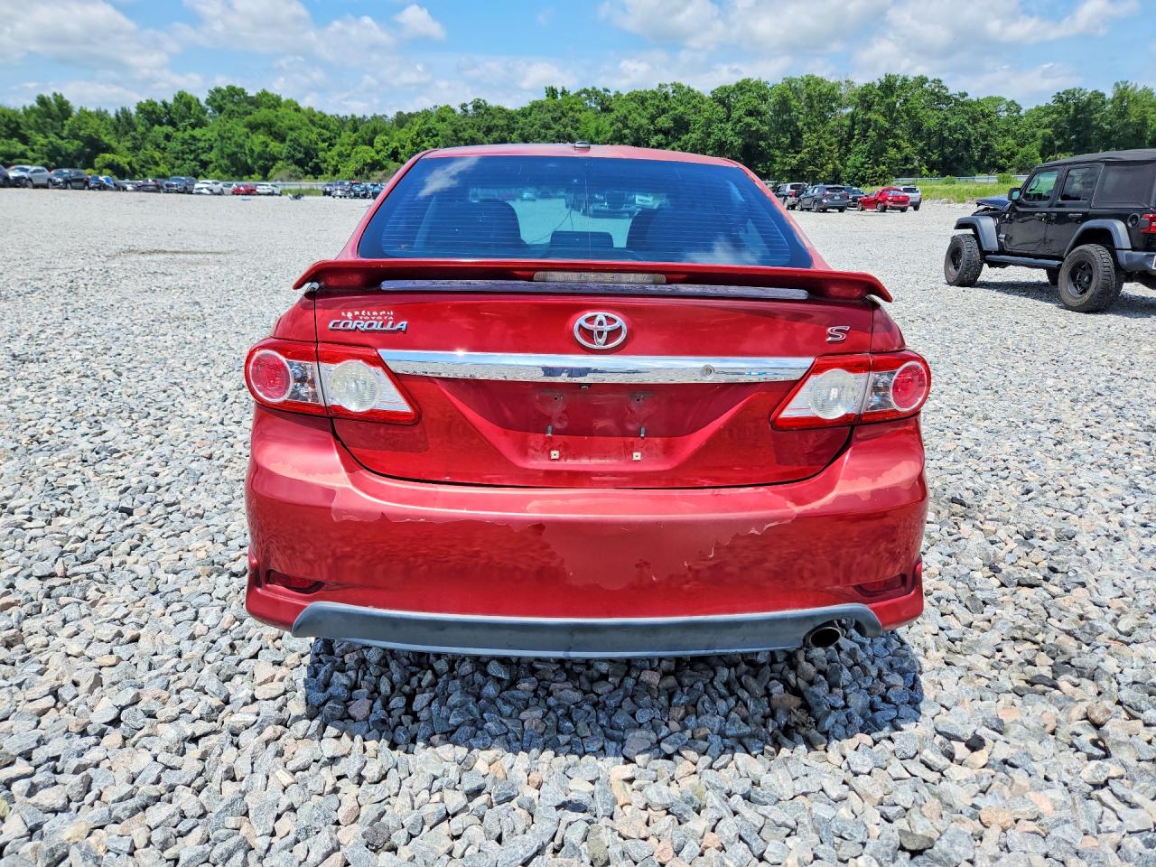 2011 Toyota Corolla S Red vin: 2T1BU4EE2BC674328
