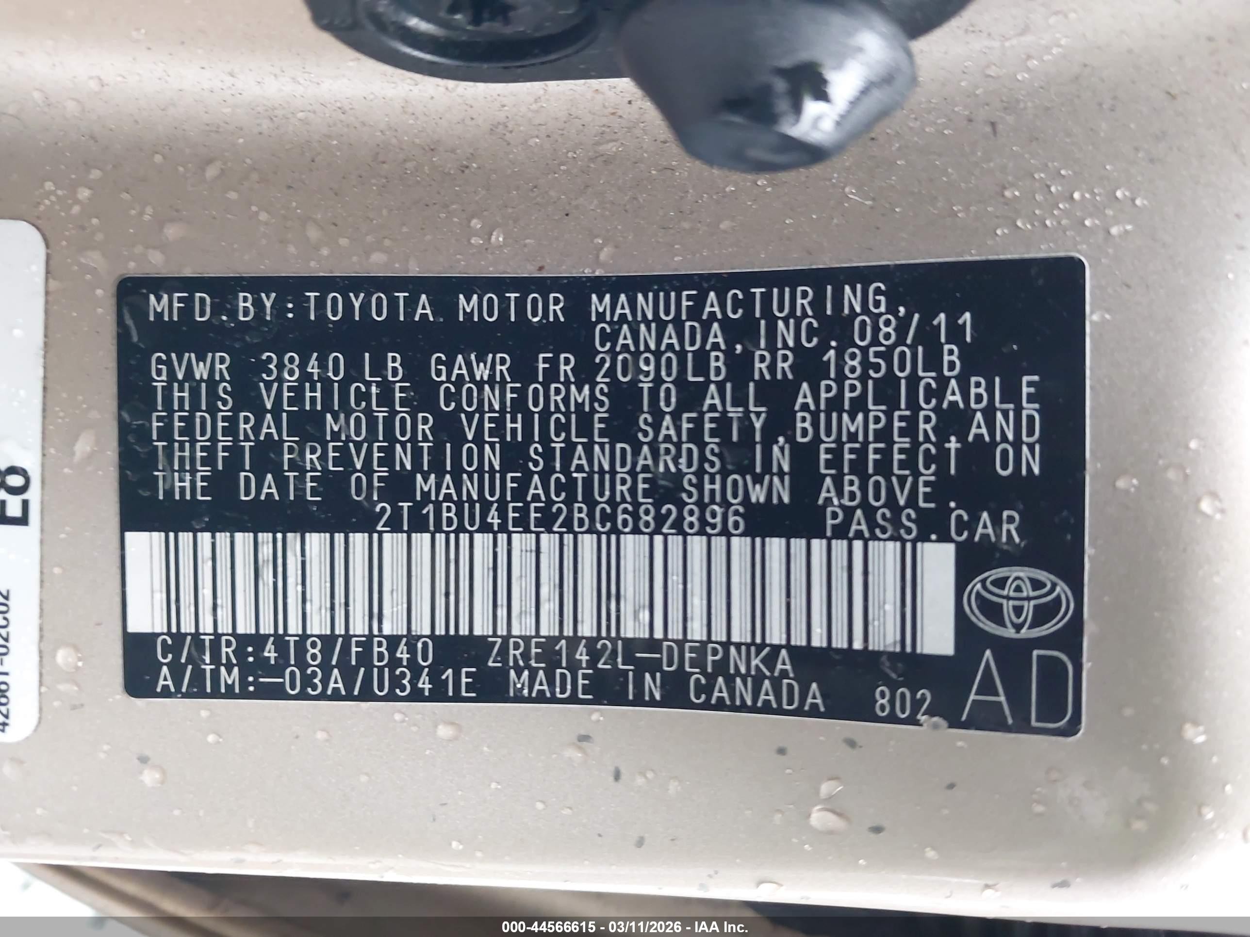 2011 Toyota Corolla Le Gold vin: 2T1BU4EE2BC682896