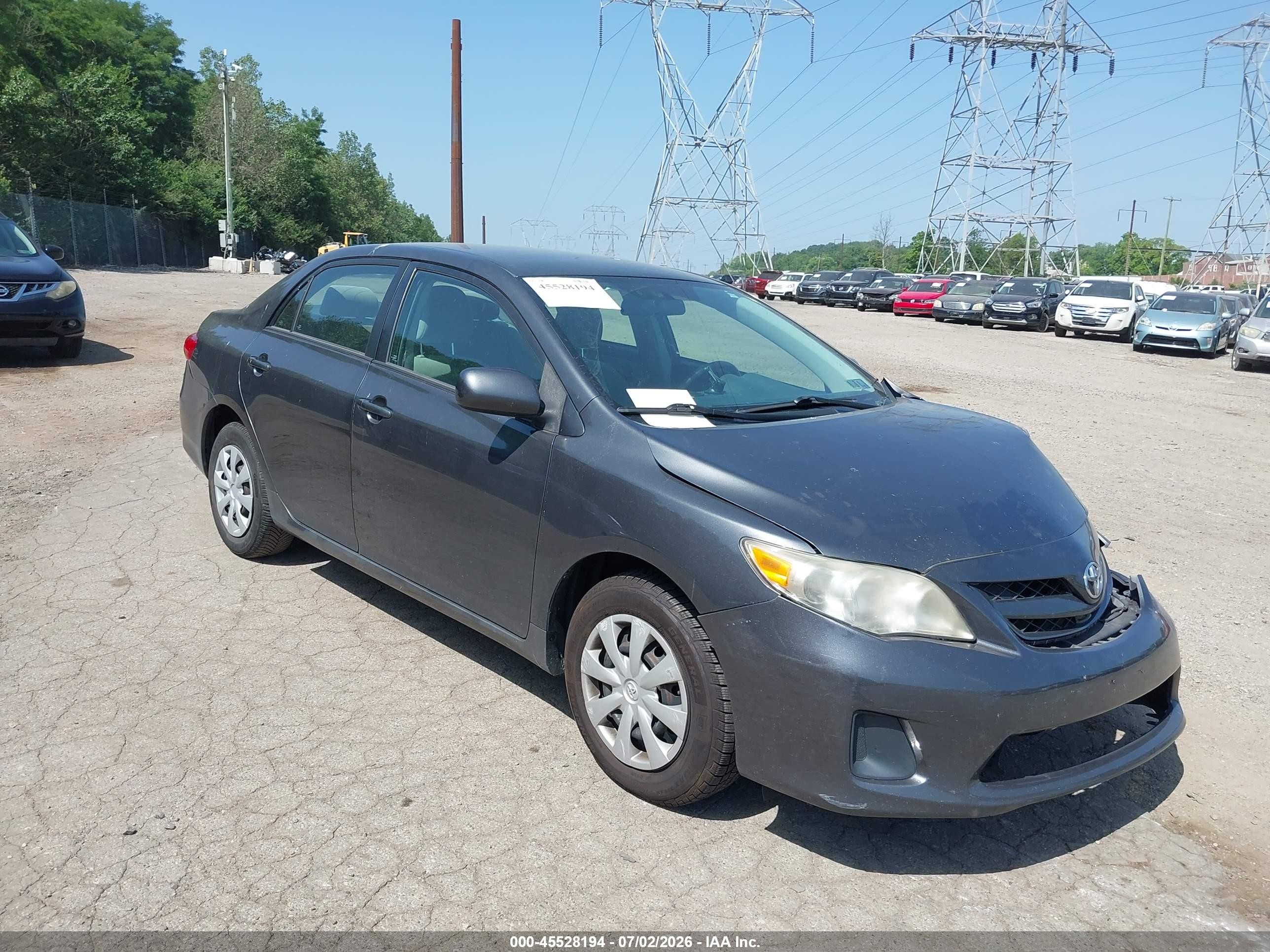 2011 Toyota Corolla Le Gray vin: 2T1BU4EE2BC686785
