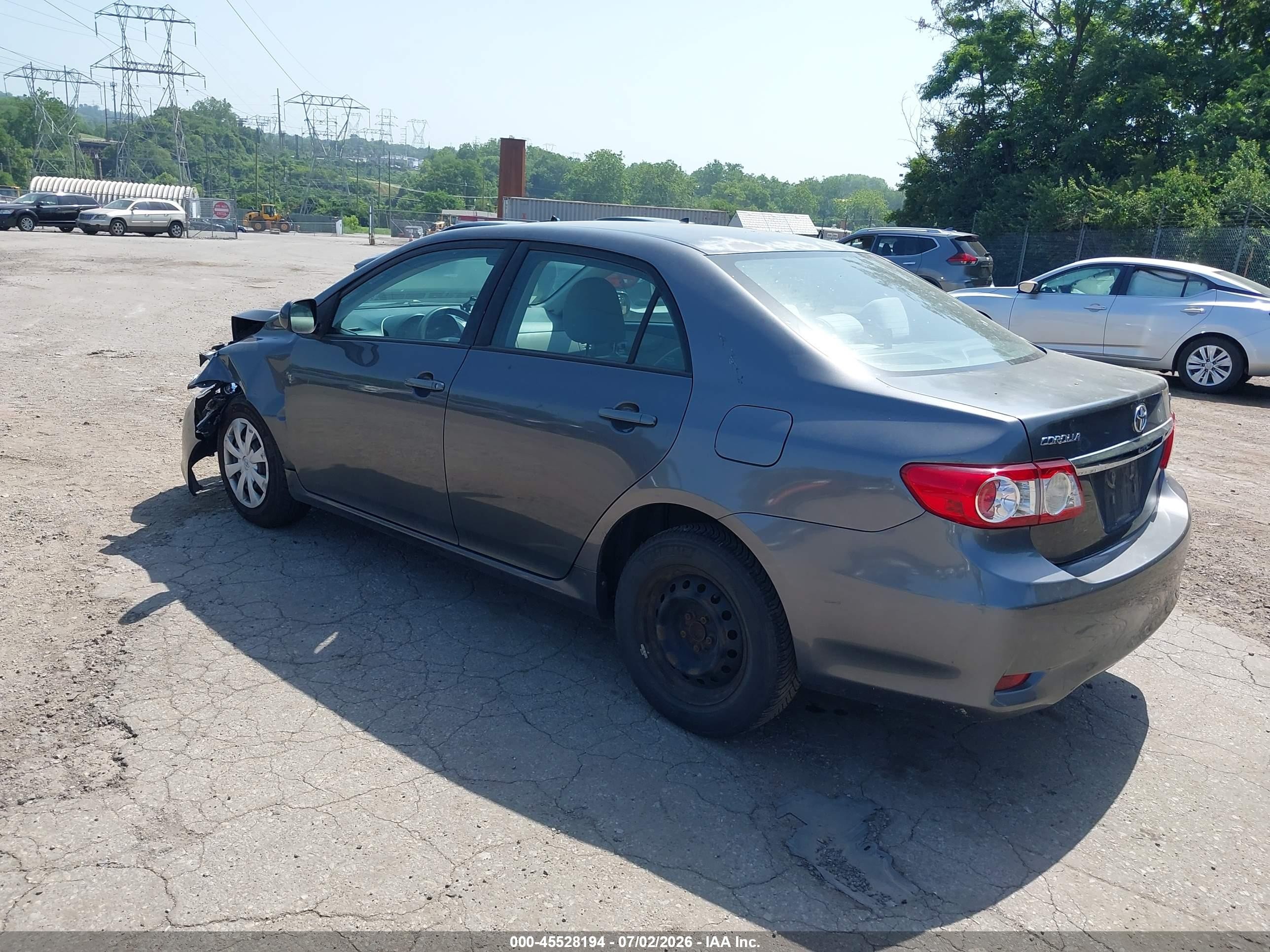 2011 Toyota Corolla Le Gray vin: 2T1BU4EE2BC686785