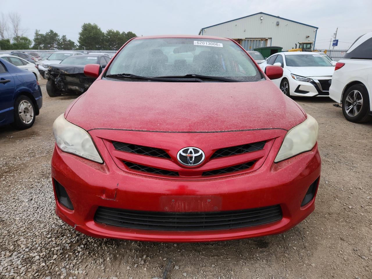 2011 Toyota Corolla Base Red vin: 2T1BU4EE2BC691047