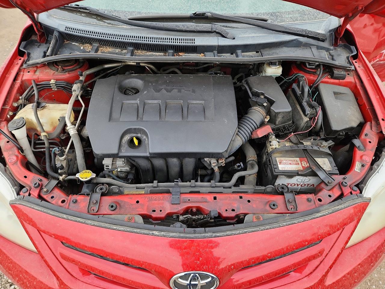2011 Toyota Corolla Base Red vin: 2T1BU4EE2BC691047