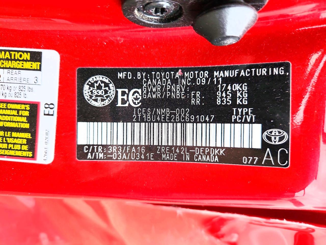 2011 Toyota Corolla Base Red vin: 2T1BU4EE2BC691047