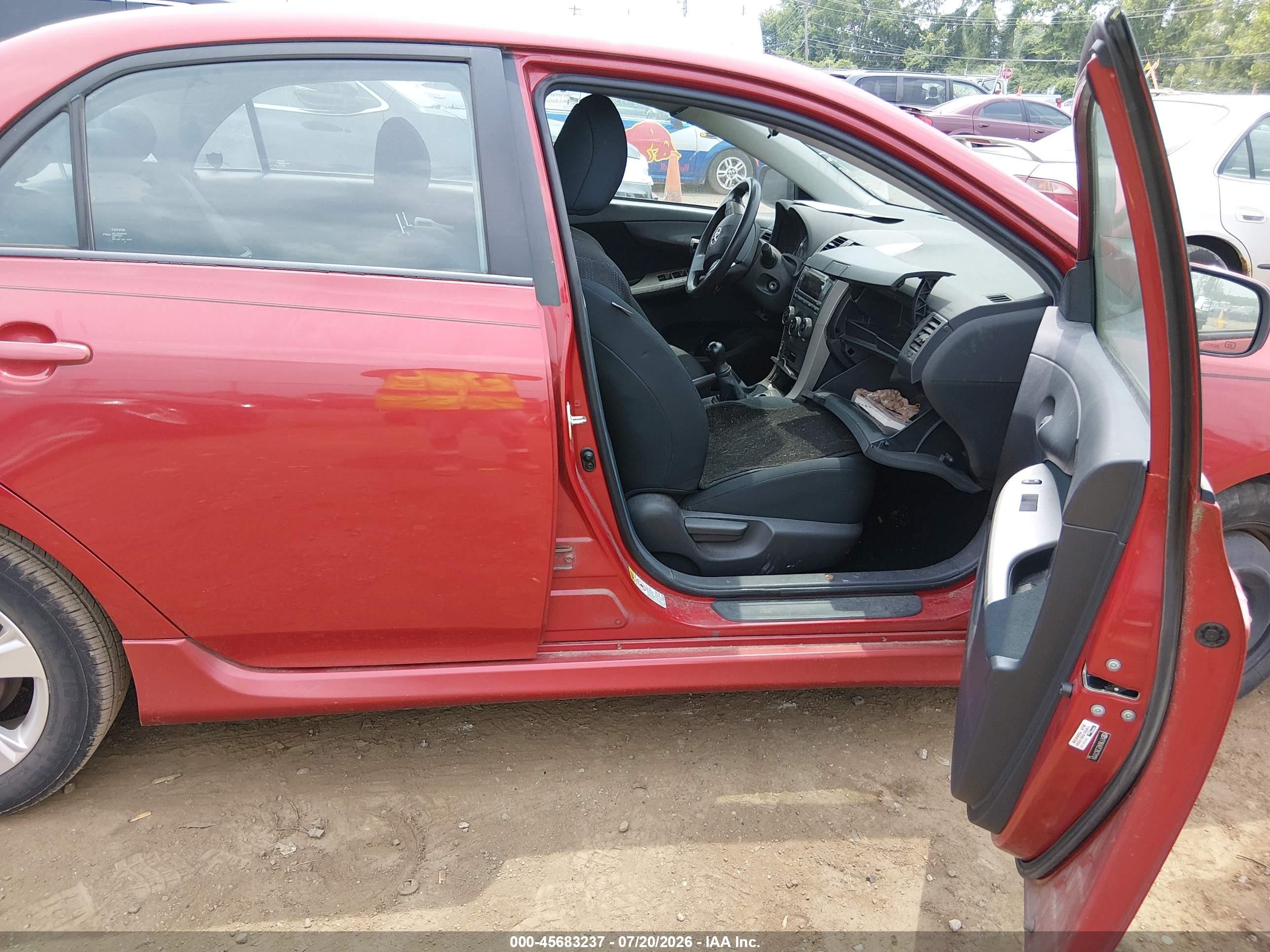 2011 Toyota Corolla S Red vin: 2T1BU4EE2BC701124