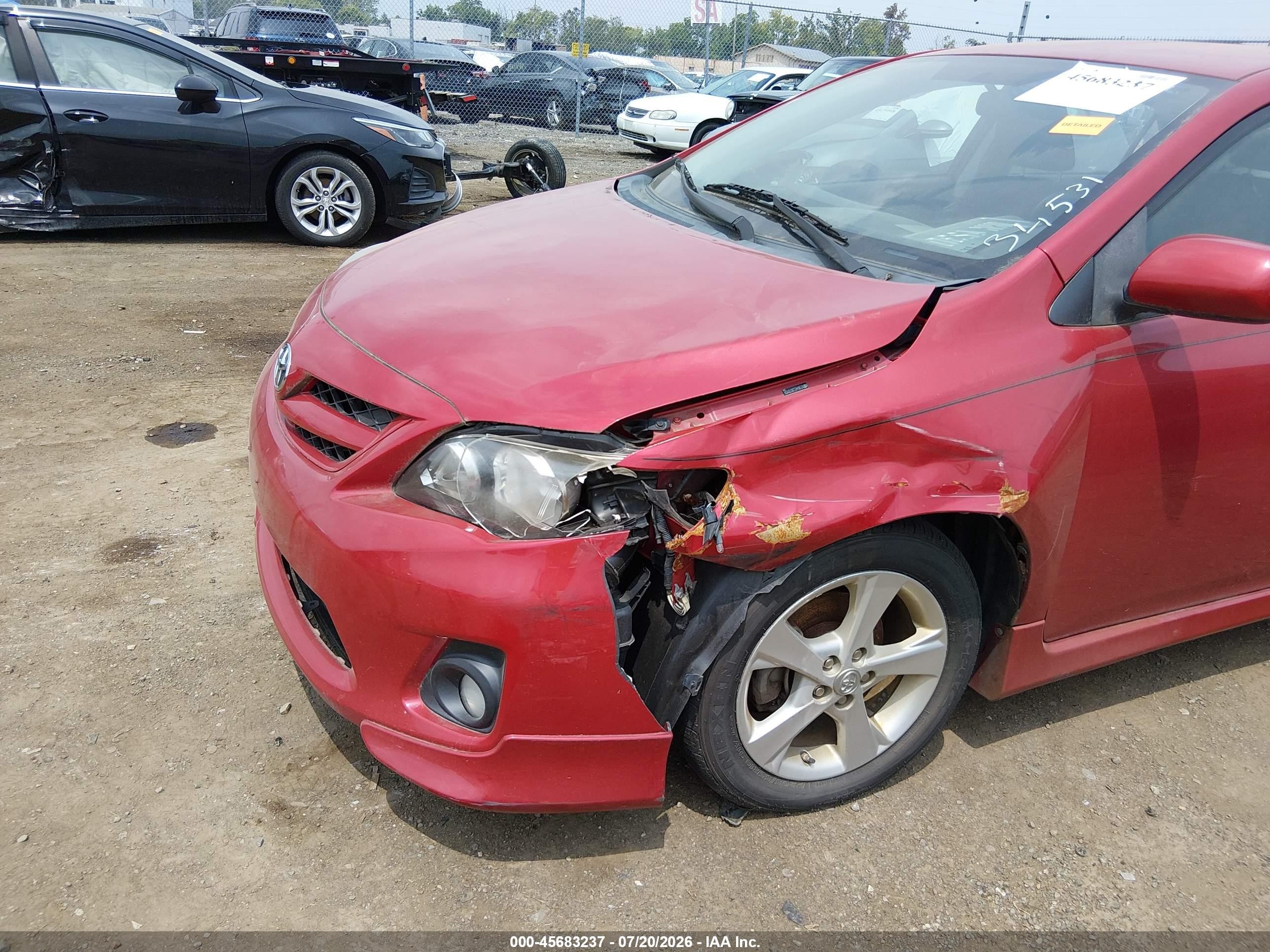 2011 Toyota Corolla S Red vin: 2T1BU4EE2BC701124