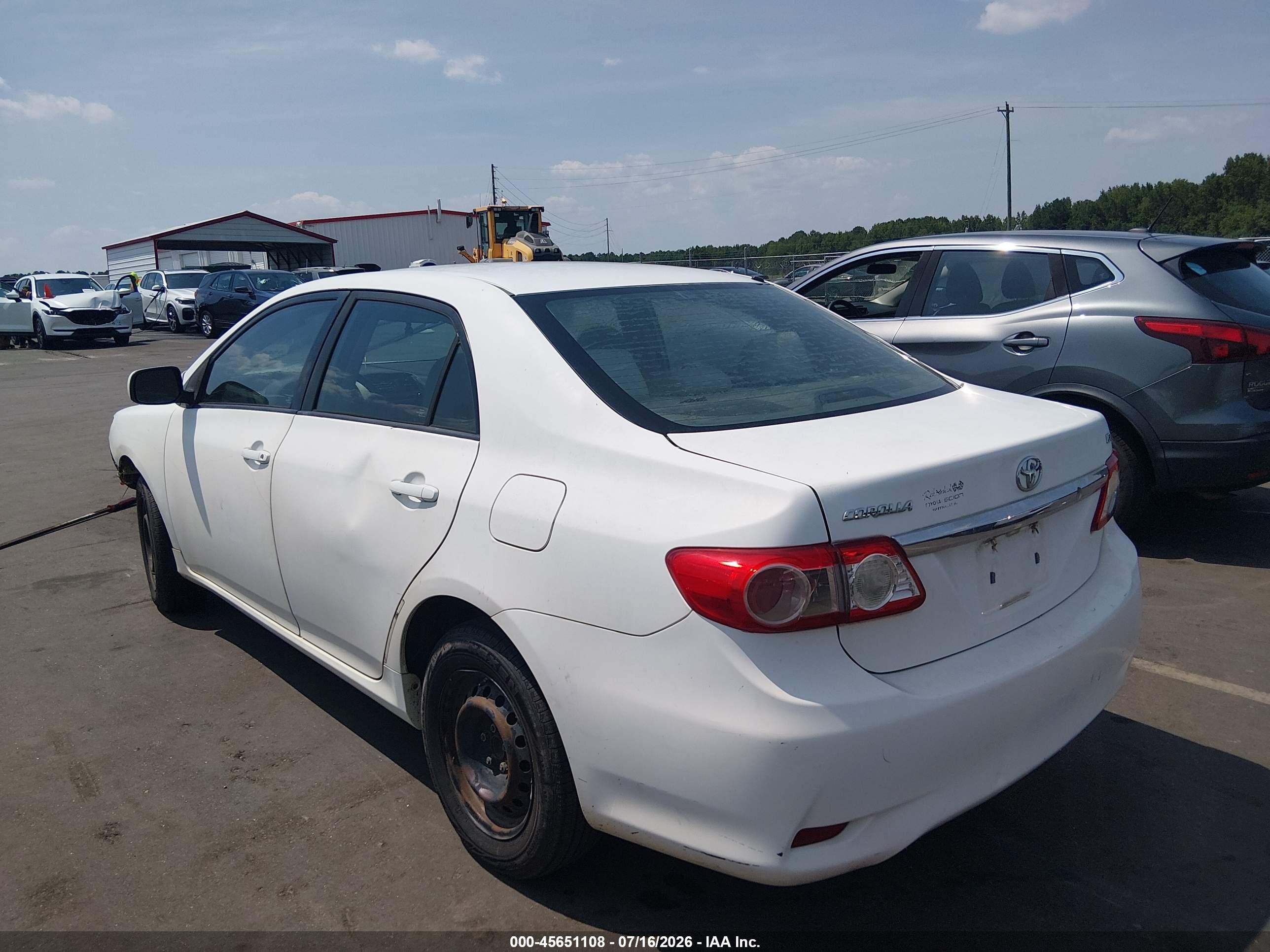2011 Toyota Corolla Le White vin: 2T1BU4EE2BC730414