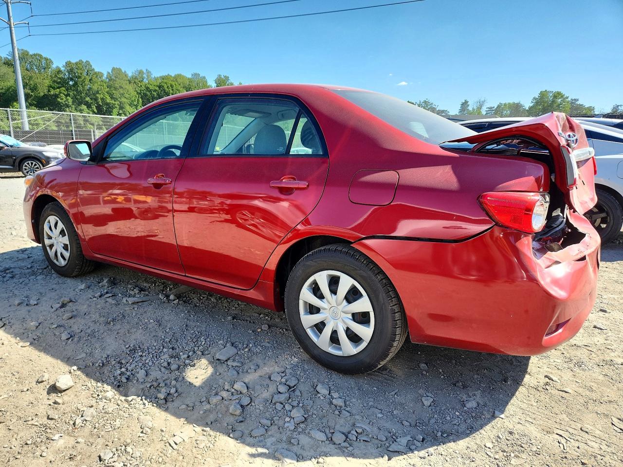 2011 Toyota Corolla Le Красный vin: 2T1BU4EE2BC741817