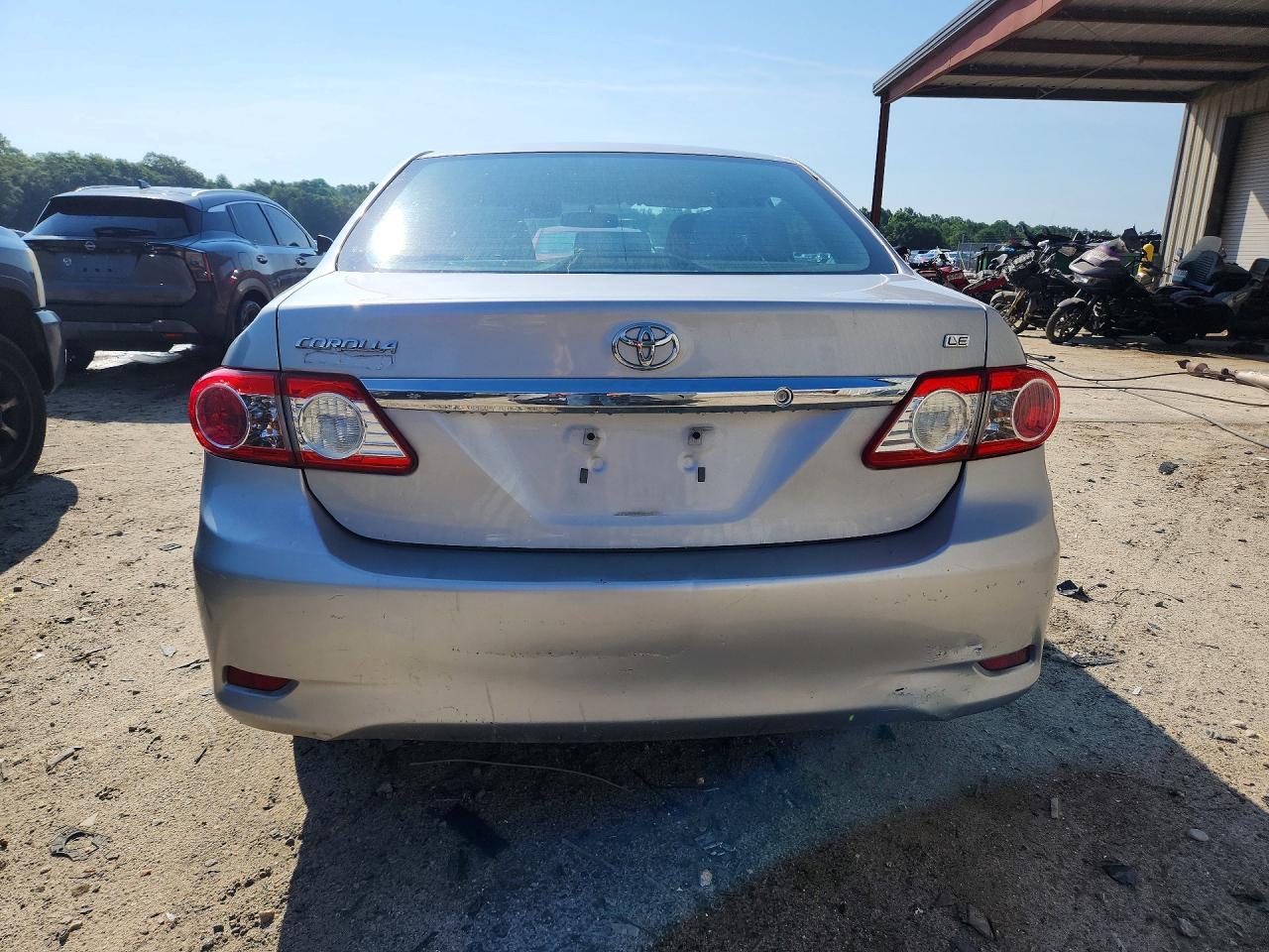 2012 Toyota Corolla Le Silver vin: 2T1BU4EE2CC776407